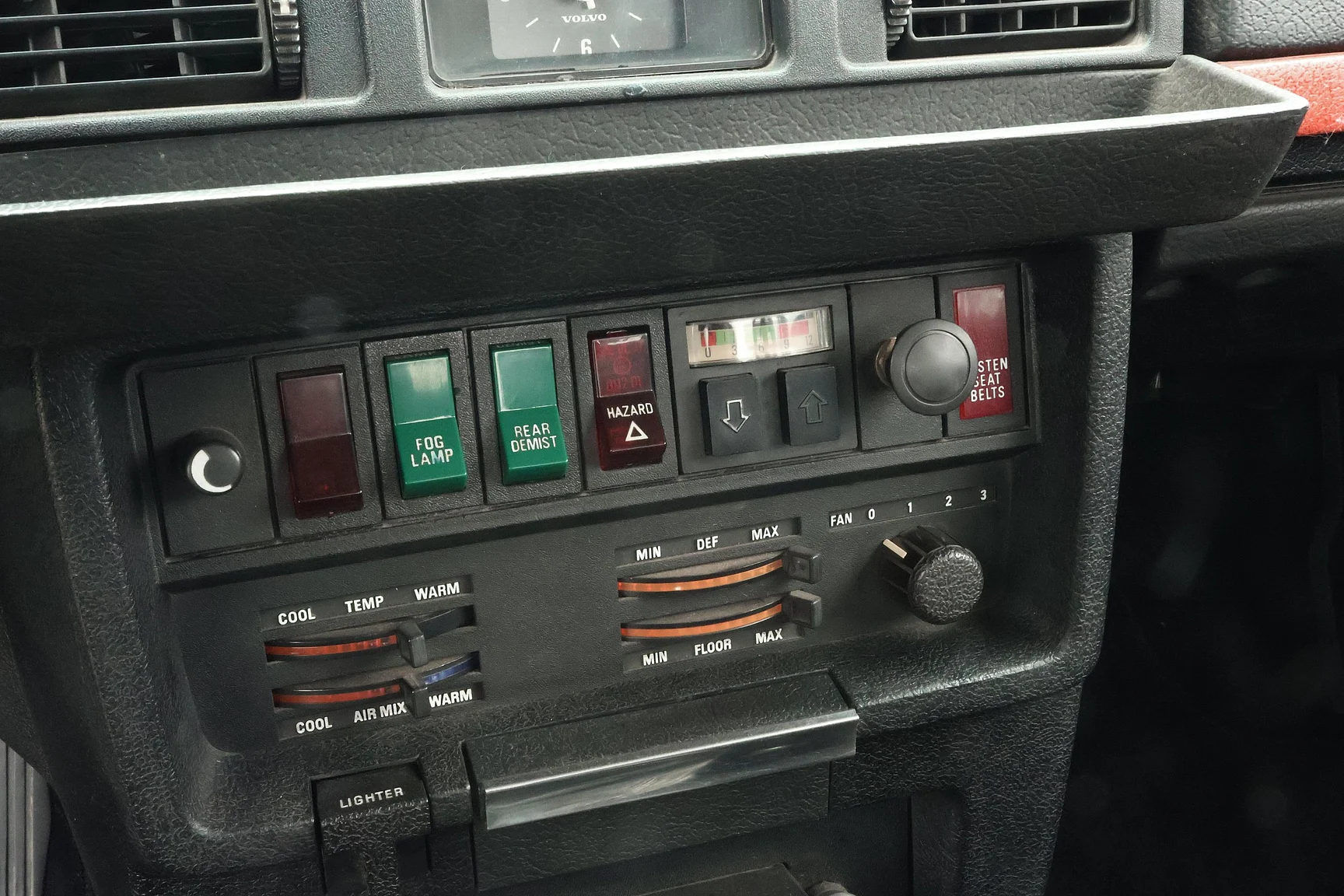 Innenraumfoto von 1978 Volvo 242 GT (7)