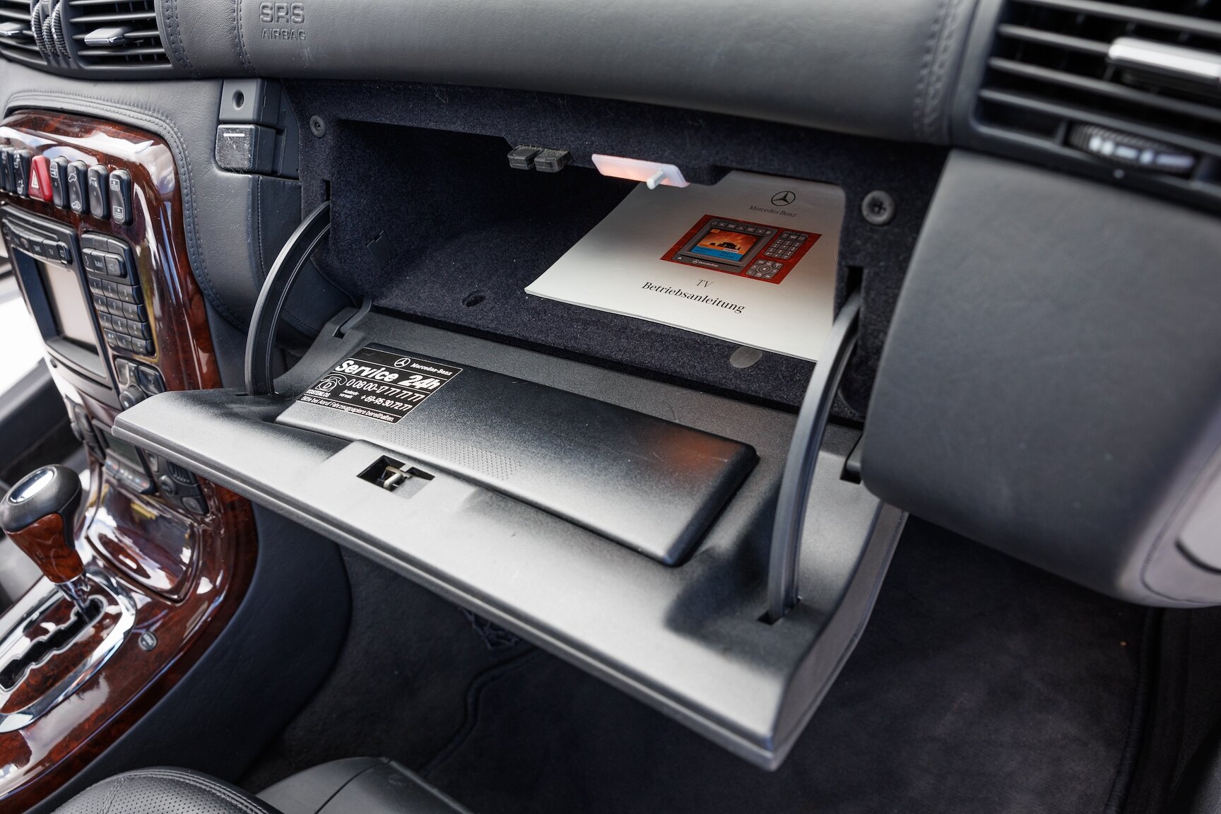 Innenraumfoto von 2000 Mercedes-Benz CL600