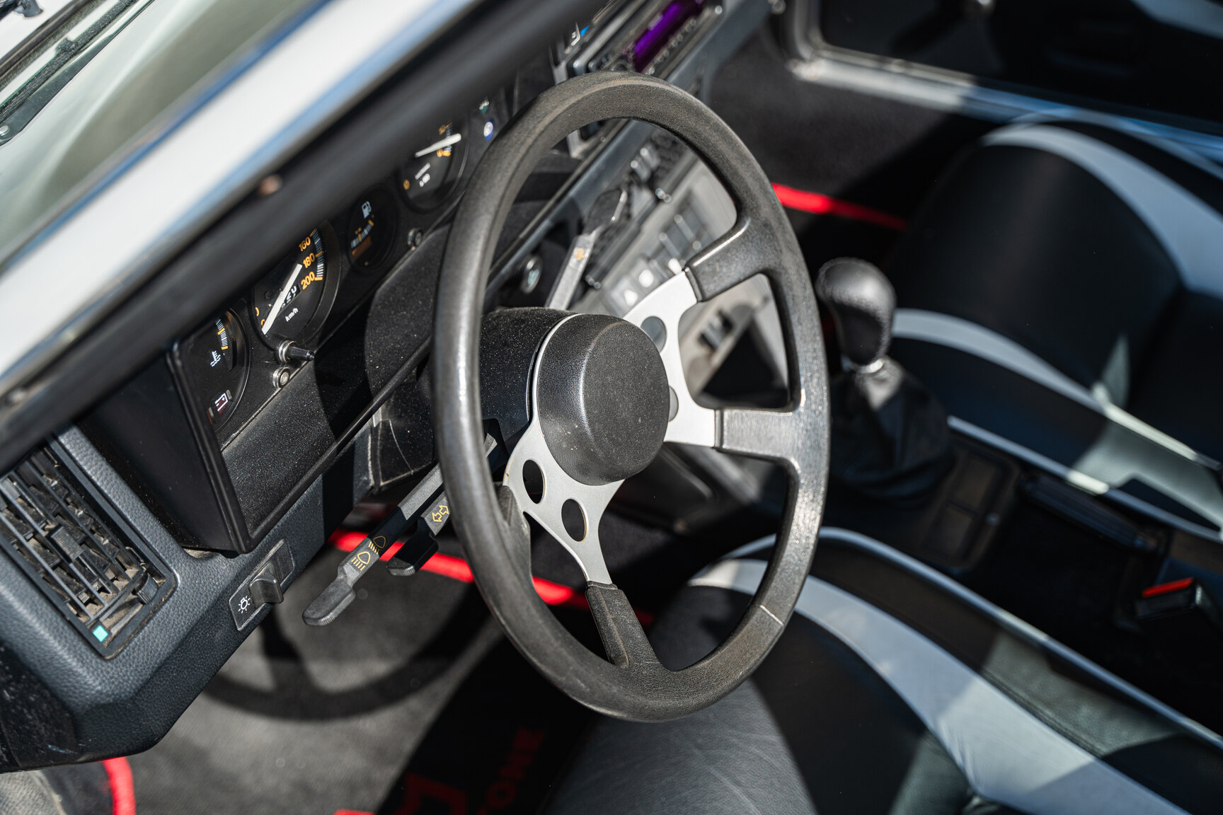 Interiörbild 1984 Bertone X 1/9