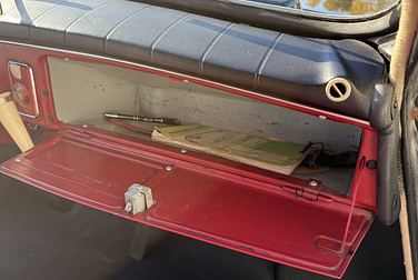 #<Image:0x00007f2b8e62e4c0>