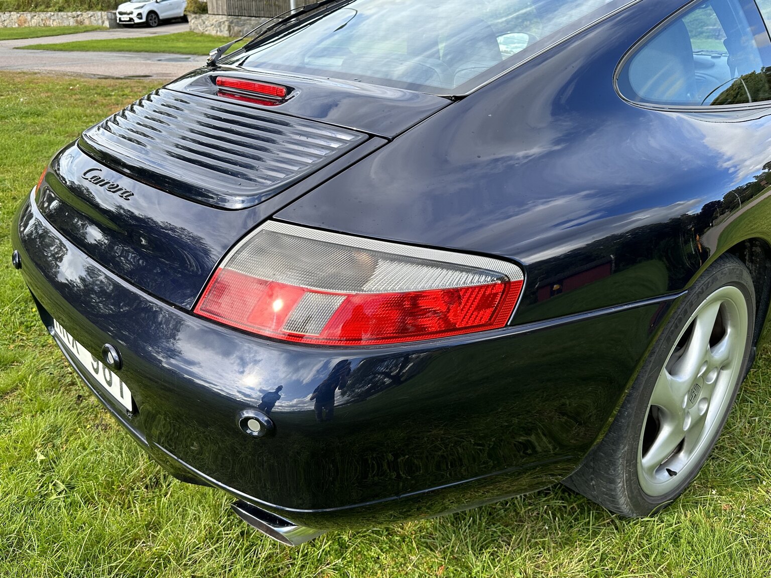 Exteriörbild på 1999 Porsche 911 Carrera