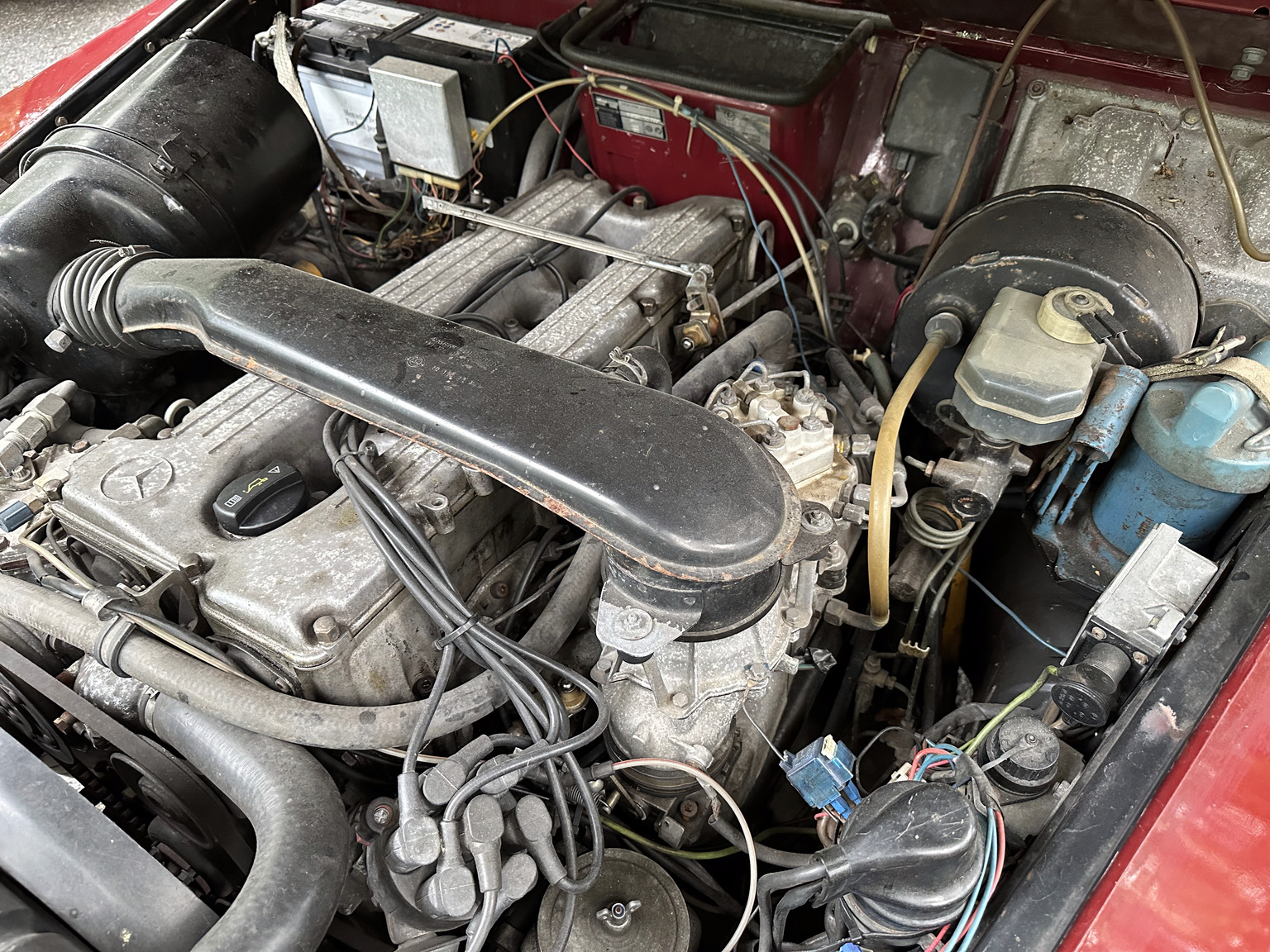 Image of 1986 Mercedes 280 GE mechanics (3)