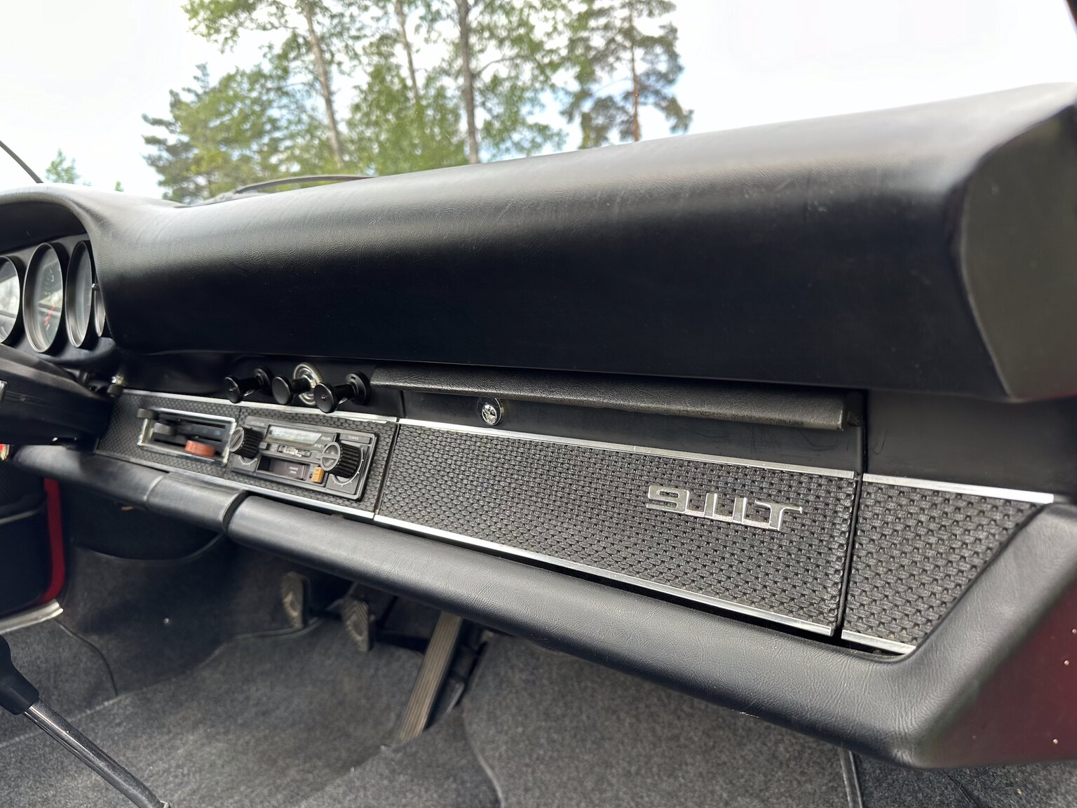 Interior image of 1969 1969 PORSCHE COUPÉ 911 T 