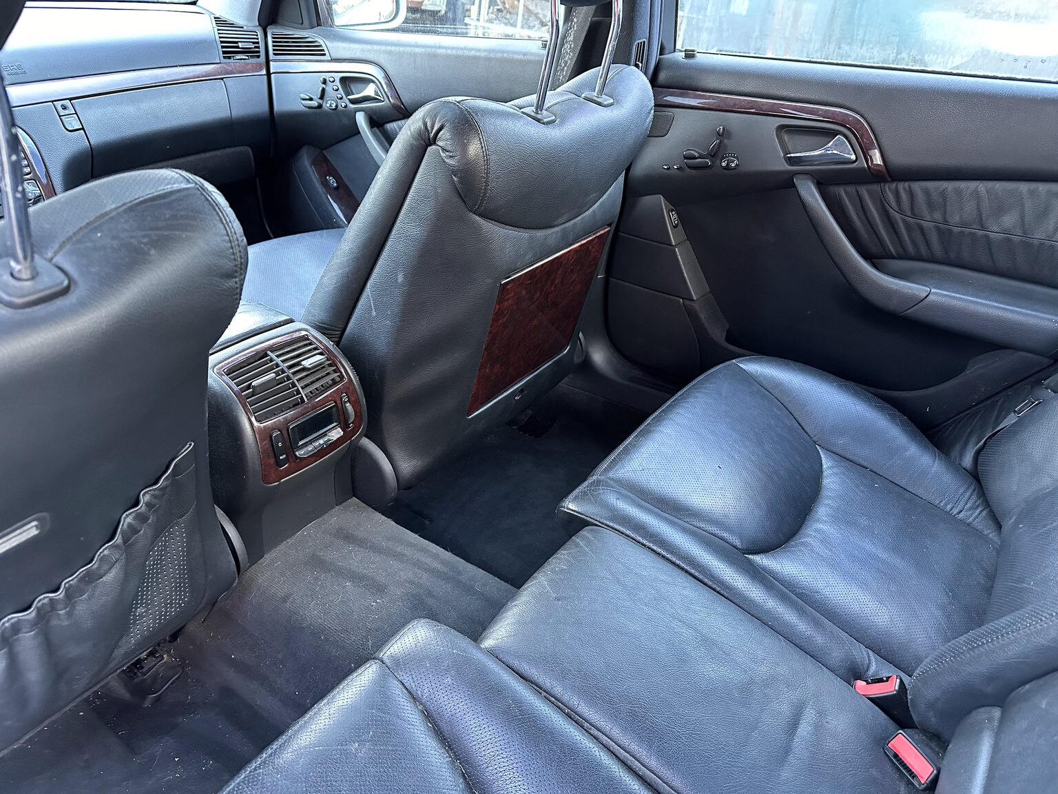Innenraumfoto von 1999 Mercedes-Benz S 500 L