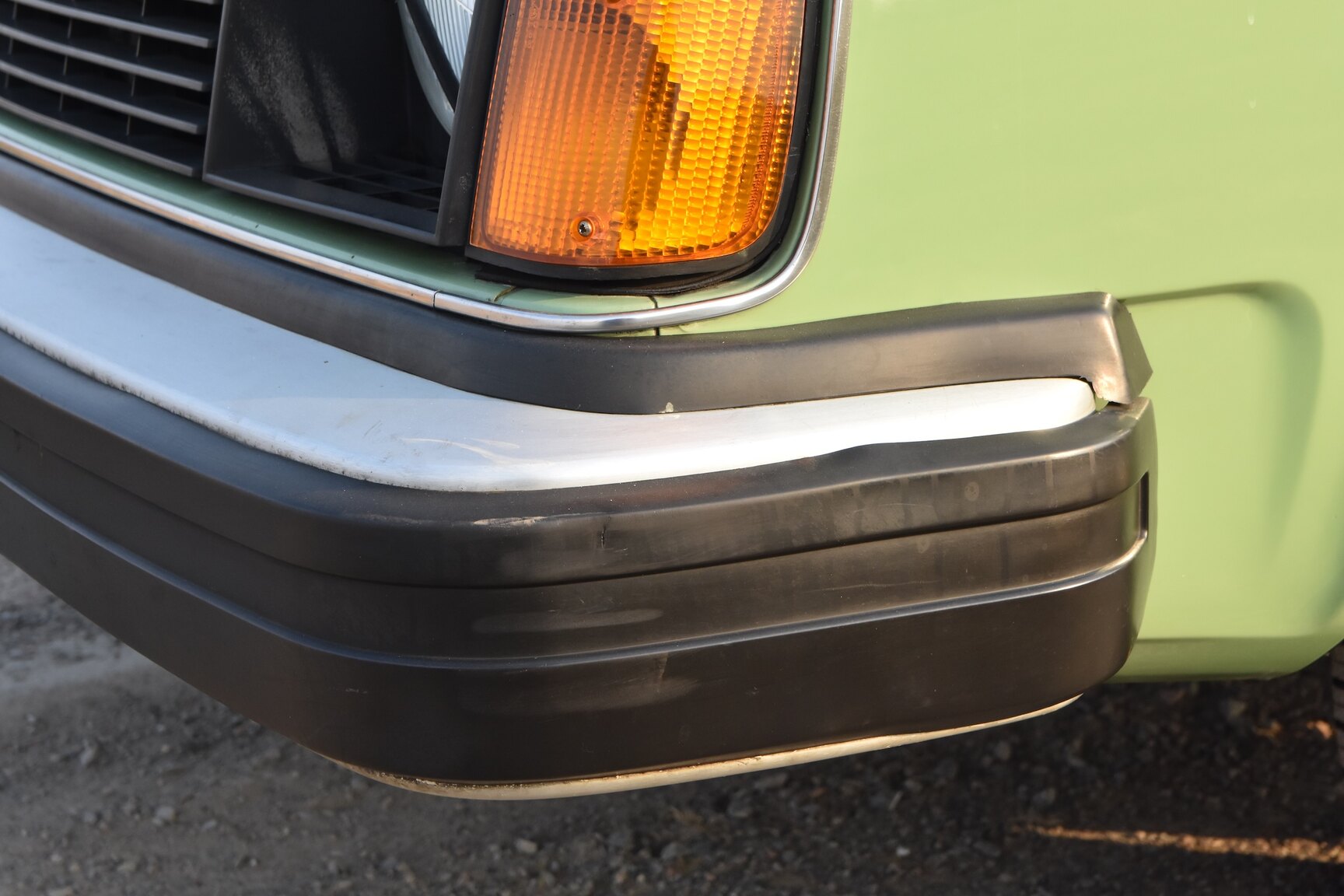 Exteriörbild på 1975 Volvo 242