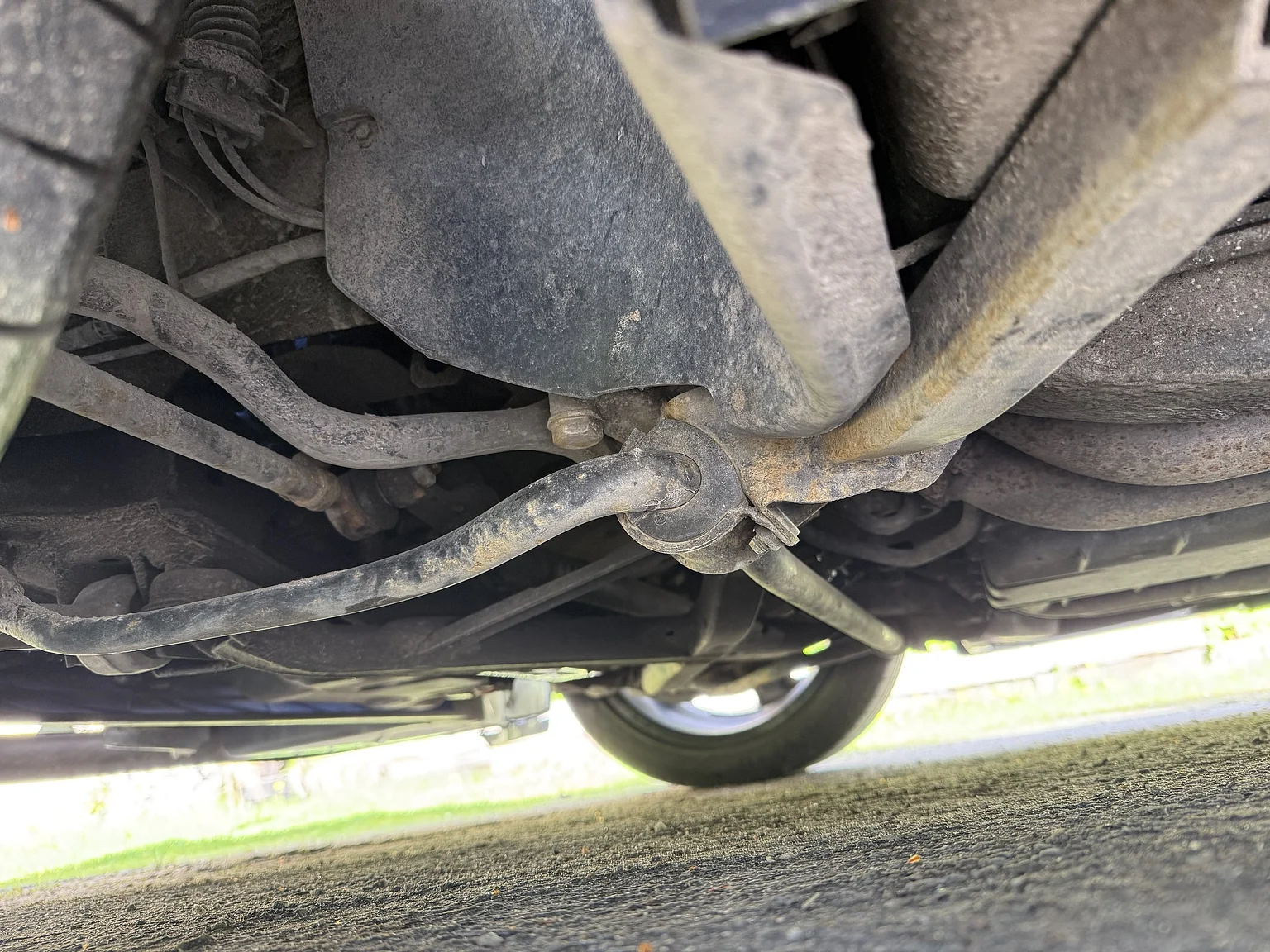Image of 1994 BMW 840Ci mechanics (21)