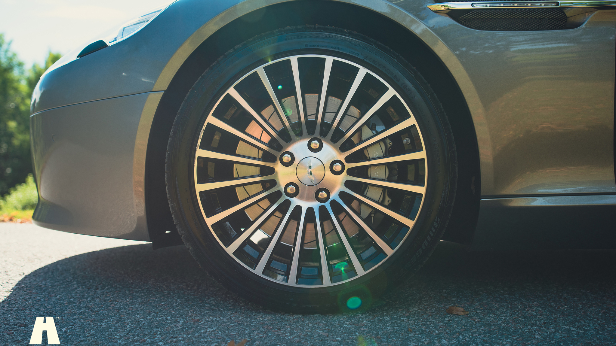 Aussenfoto 2014 Aston Martin Rapide S