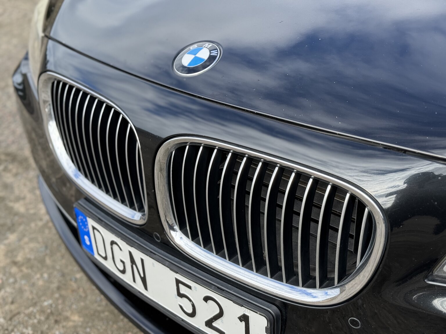 Exteriörbild på 2009 BMW 750Li