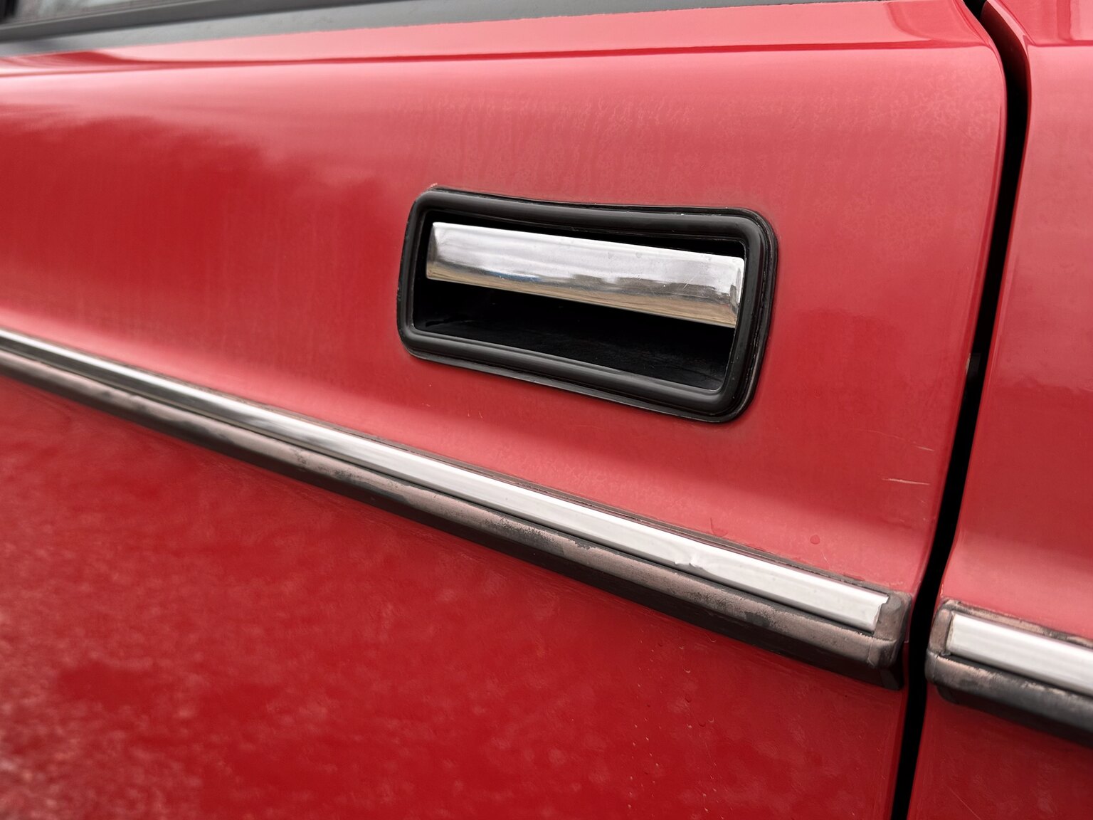 Exteriörbild på 1990 Volvo 240 (55)