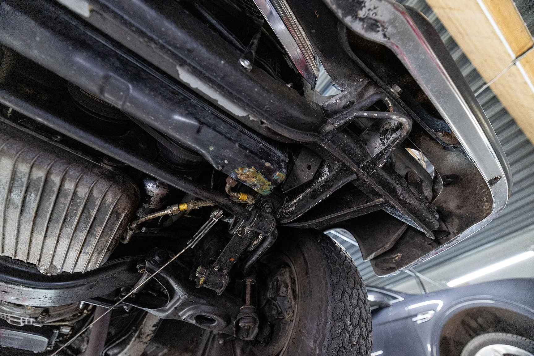 Image of 1970 Mercedes-Benz  280 SE 3.5 Coupé mechanics (42)