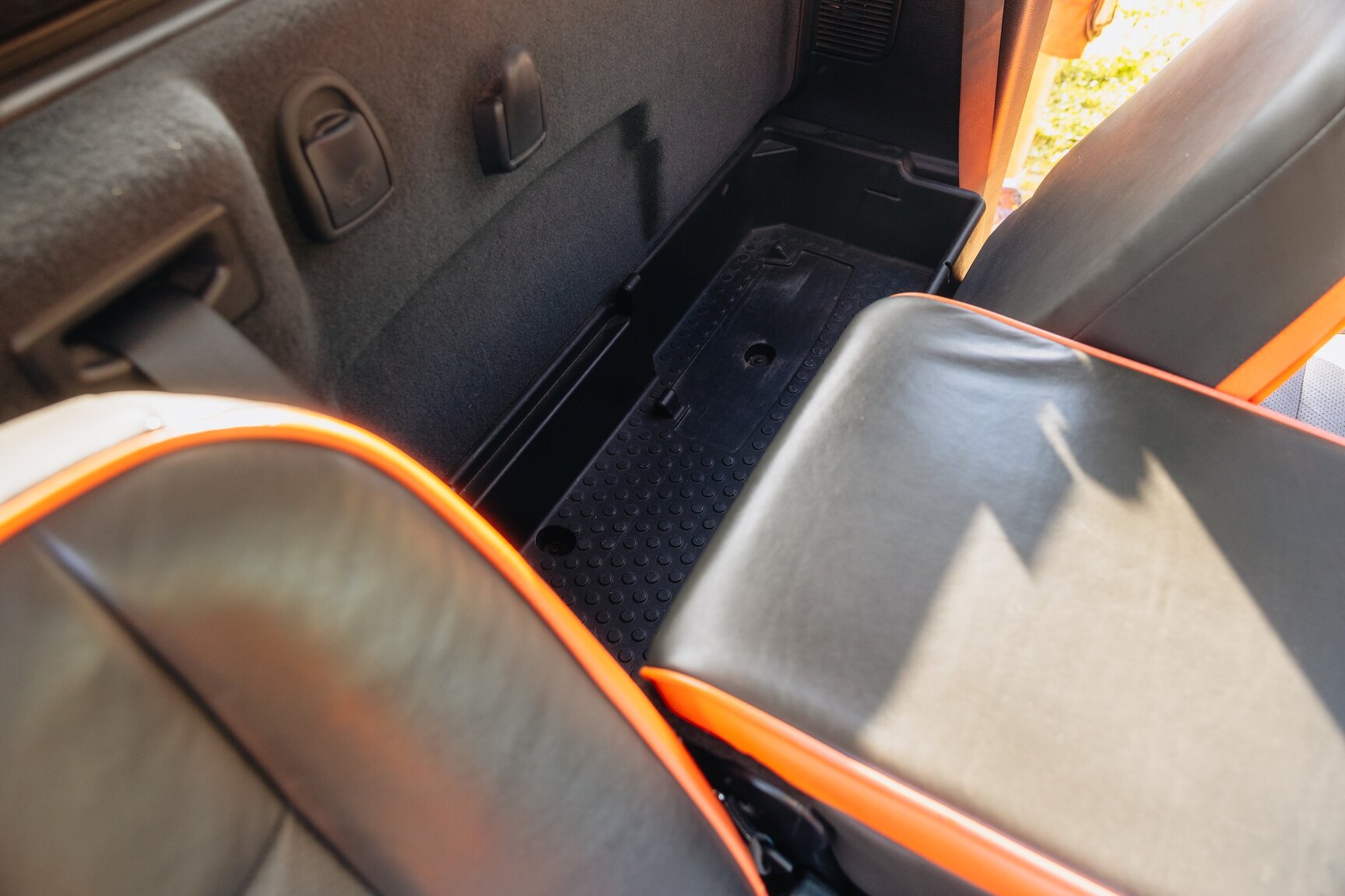 Interior image of 2004 Dodge Ram HEMI GTX 