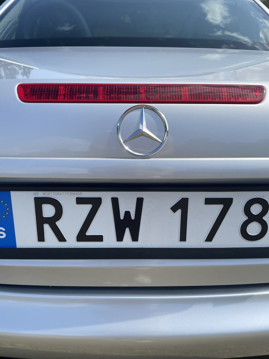 Exteriörbild på 1998 1998 MERCEDES BENZ SLK 230 