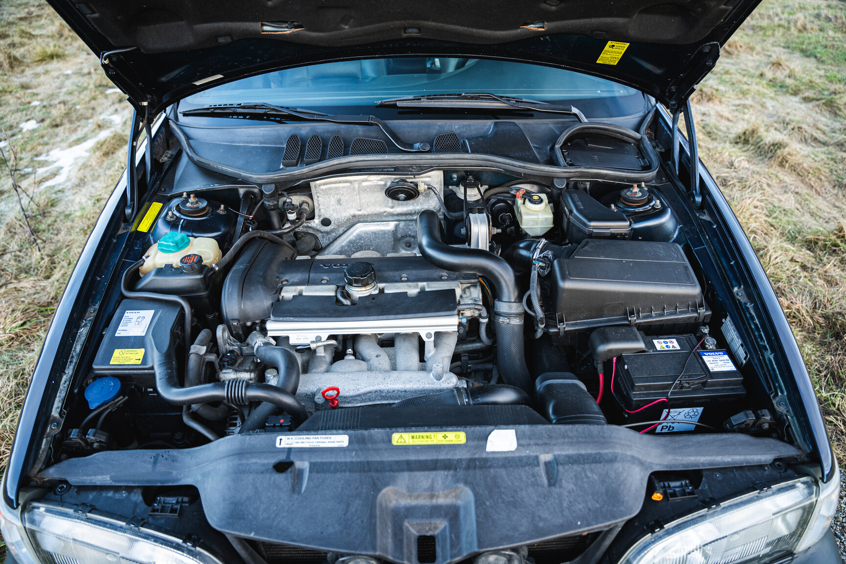 Image of 2000 Volvo V70 XC mechanics