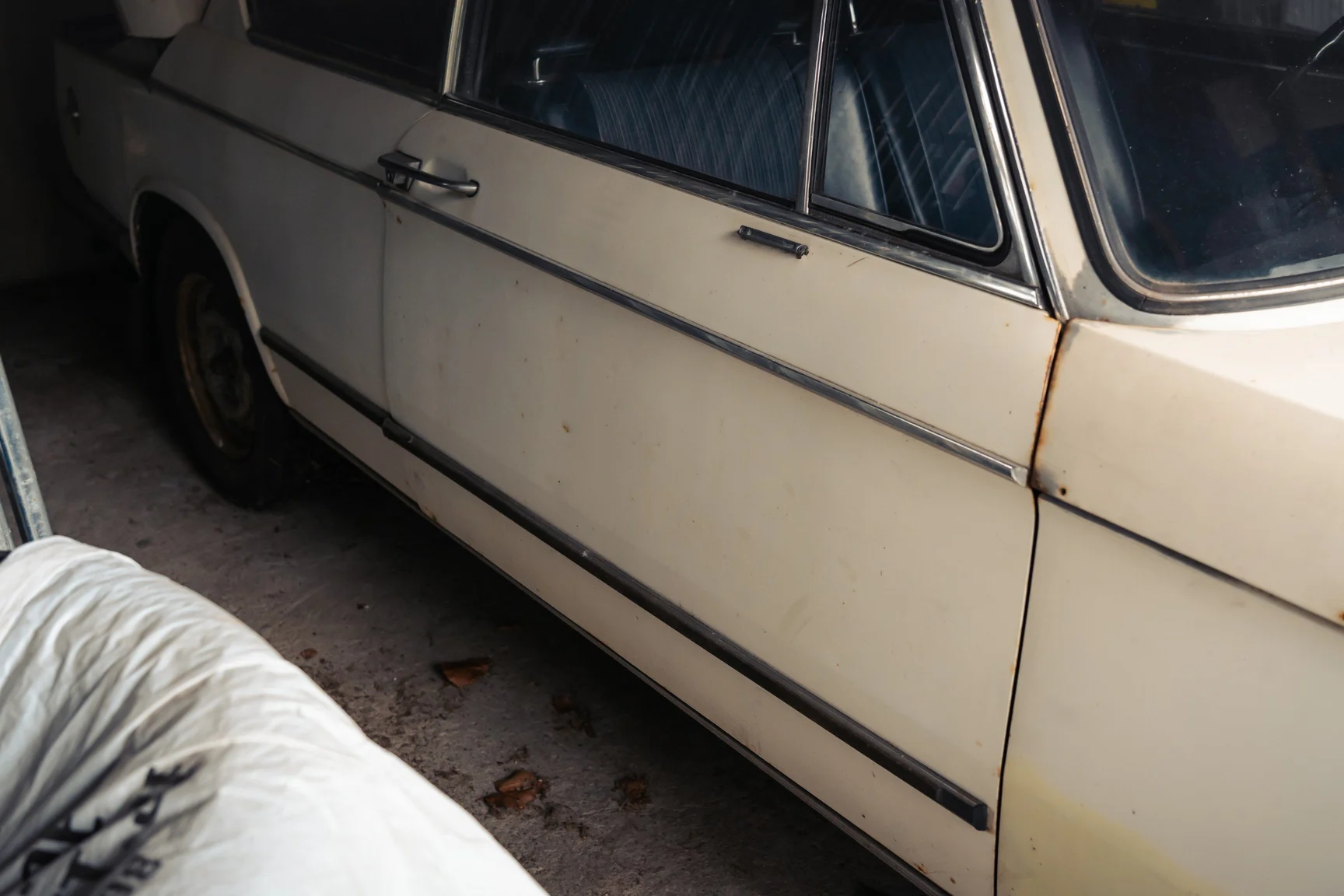 Aussenfoto 1973 BMW 1802 (33)