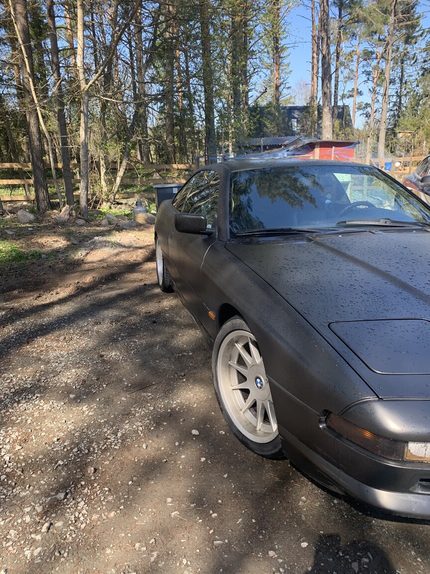 Exteriörbild på 1995 BMW 840i (15)