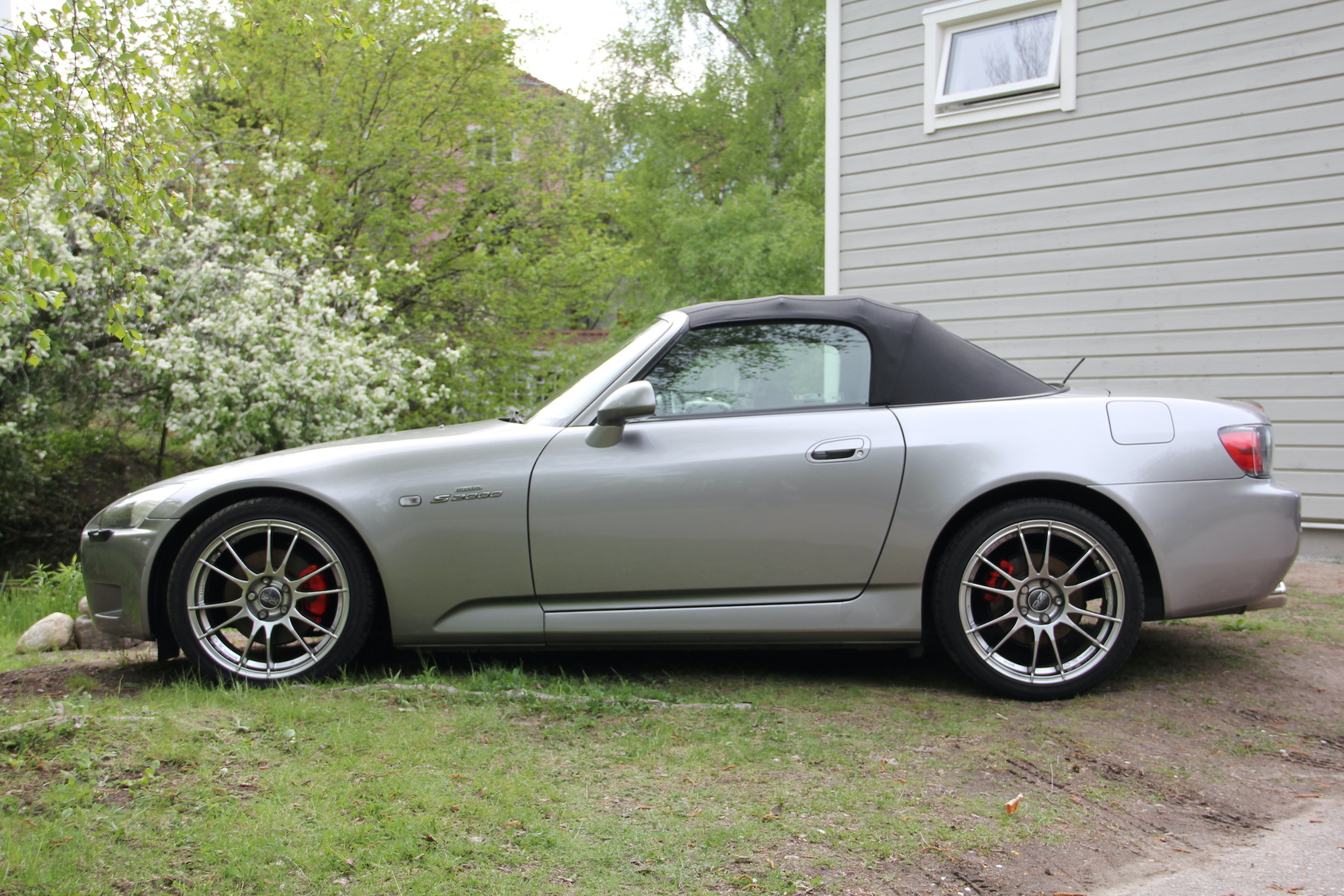 Exterior image of 2003 Honda S2000
