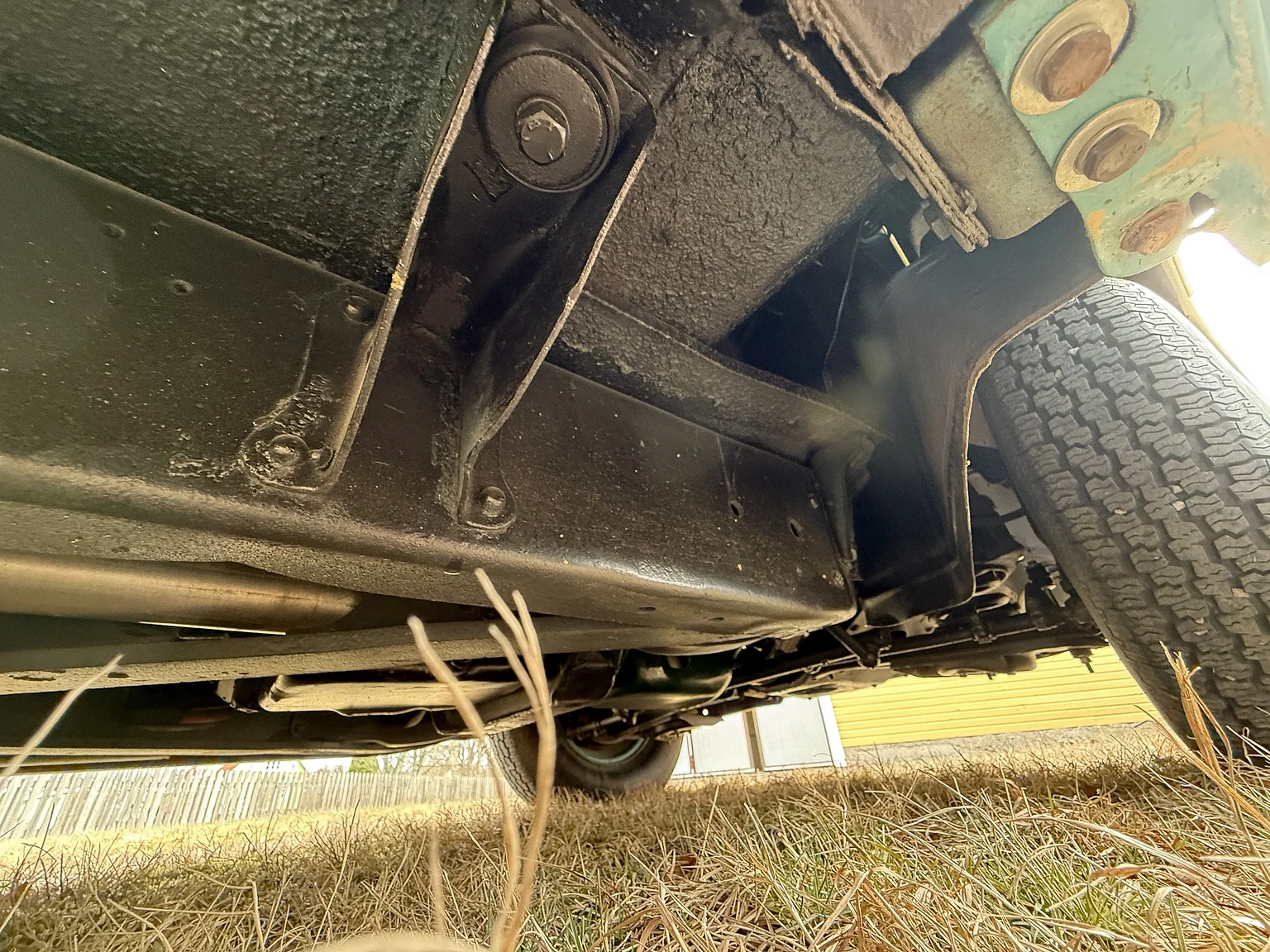 Image of 1955 Oldsmobile Super 88 mechanics (37)