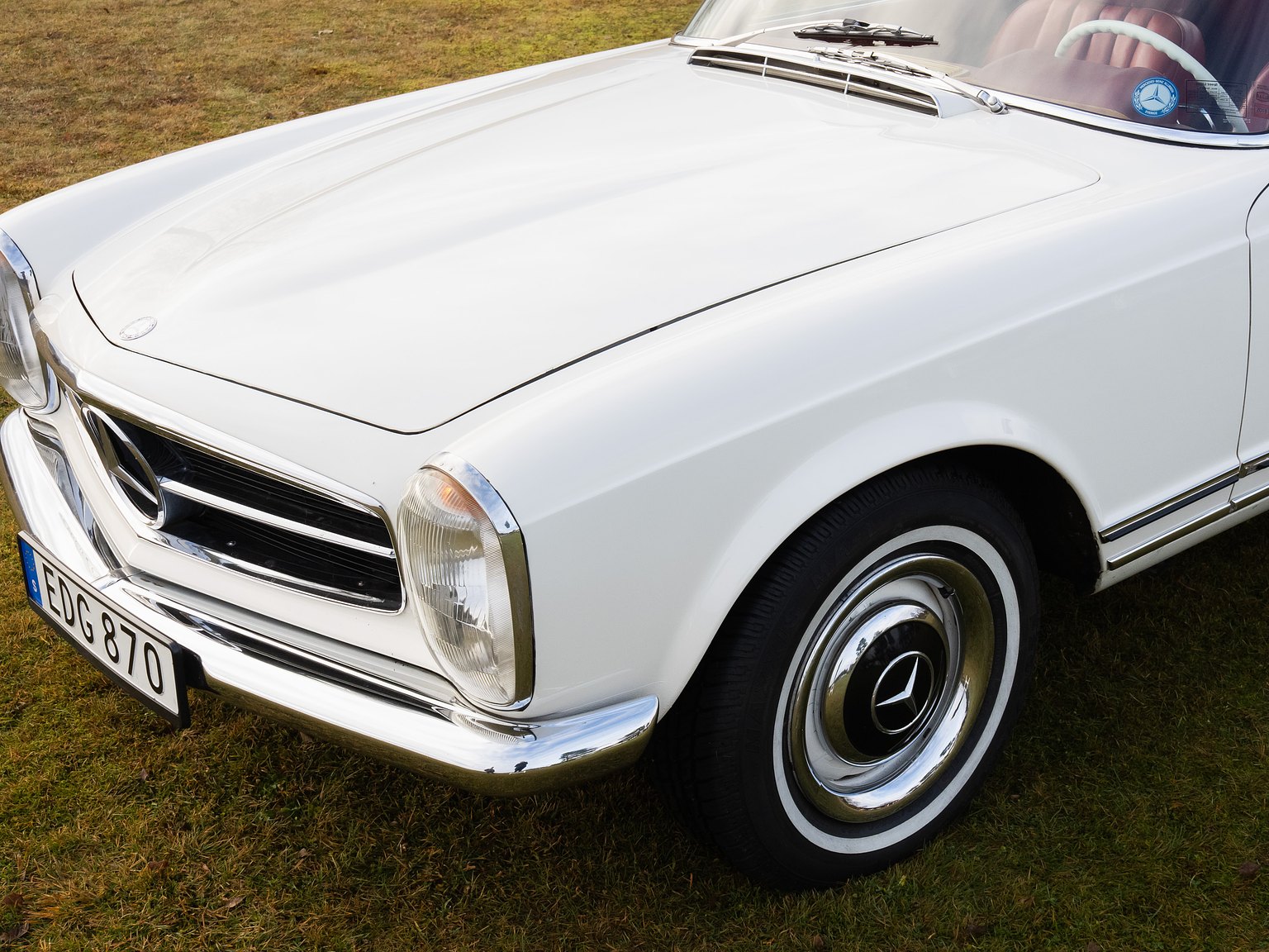Aussenfoto 1966 Mercedes-Benz 230 SL "Pagoda"
