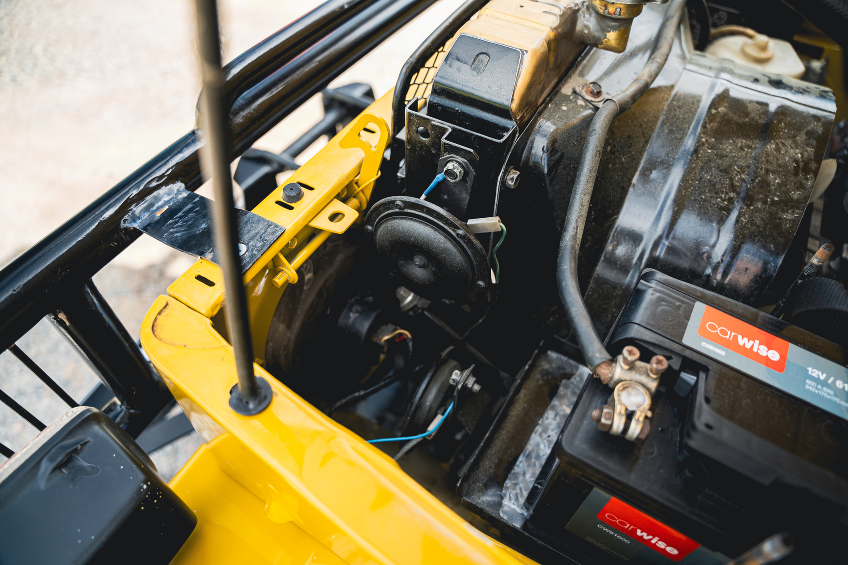Image of 1976 Toyota Land Cruiser BJ40 mechanics