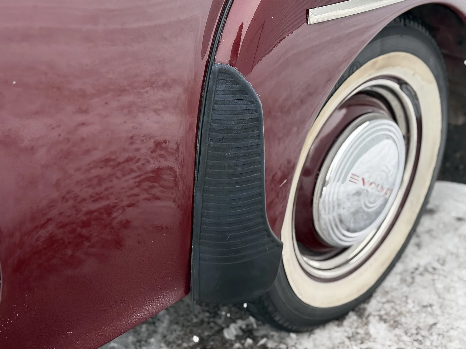 Exteriörbild på 1953 Volvo PV444ES (55)