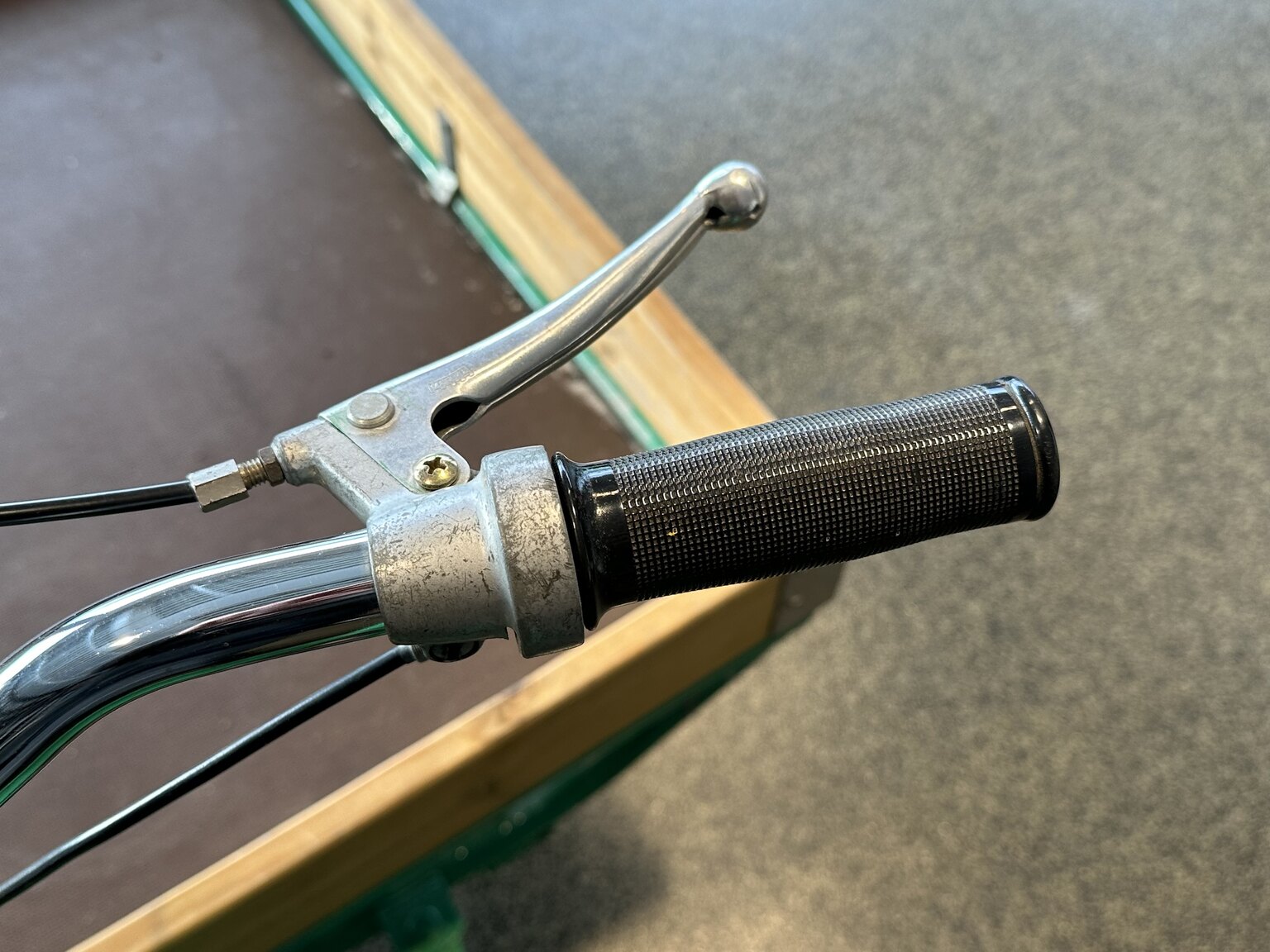 Exteriörbild på 1970 Cresent 1189 flakmoped