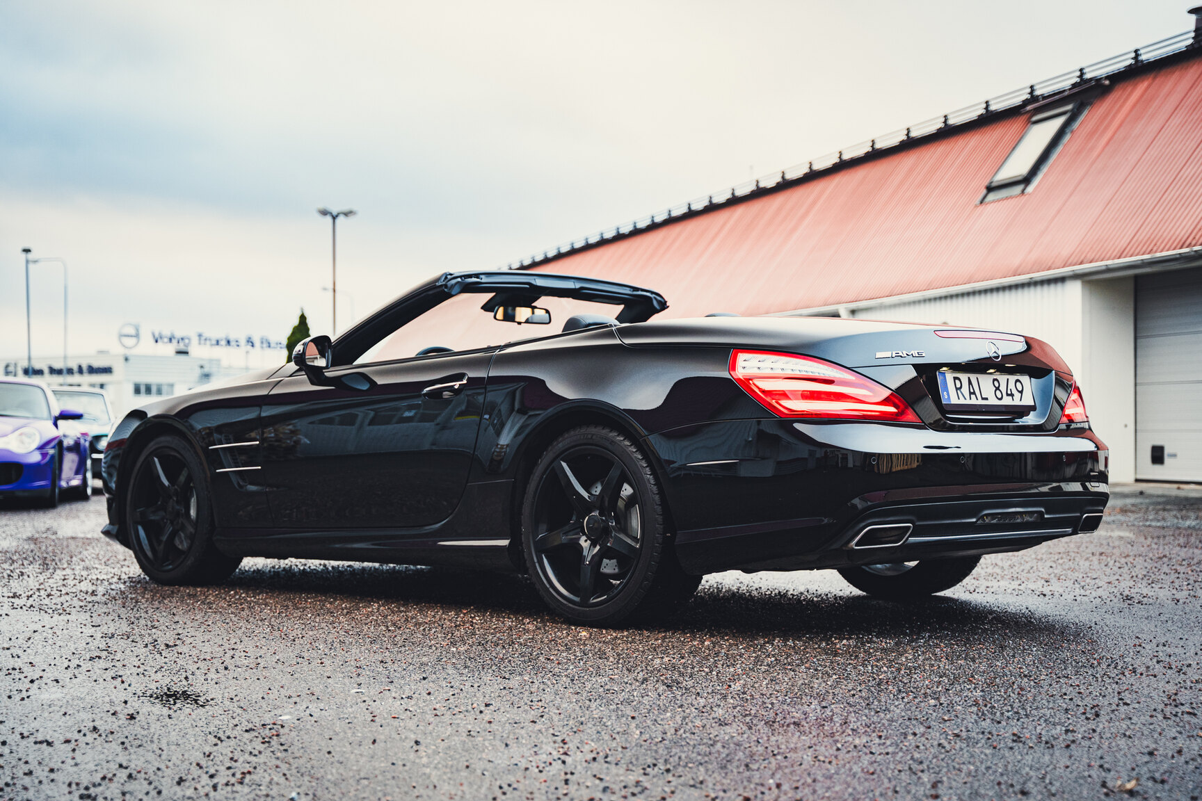 Exteriörbild på 2013 Mercedes-Benz SL 350 - Ett sista race