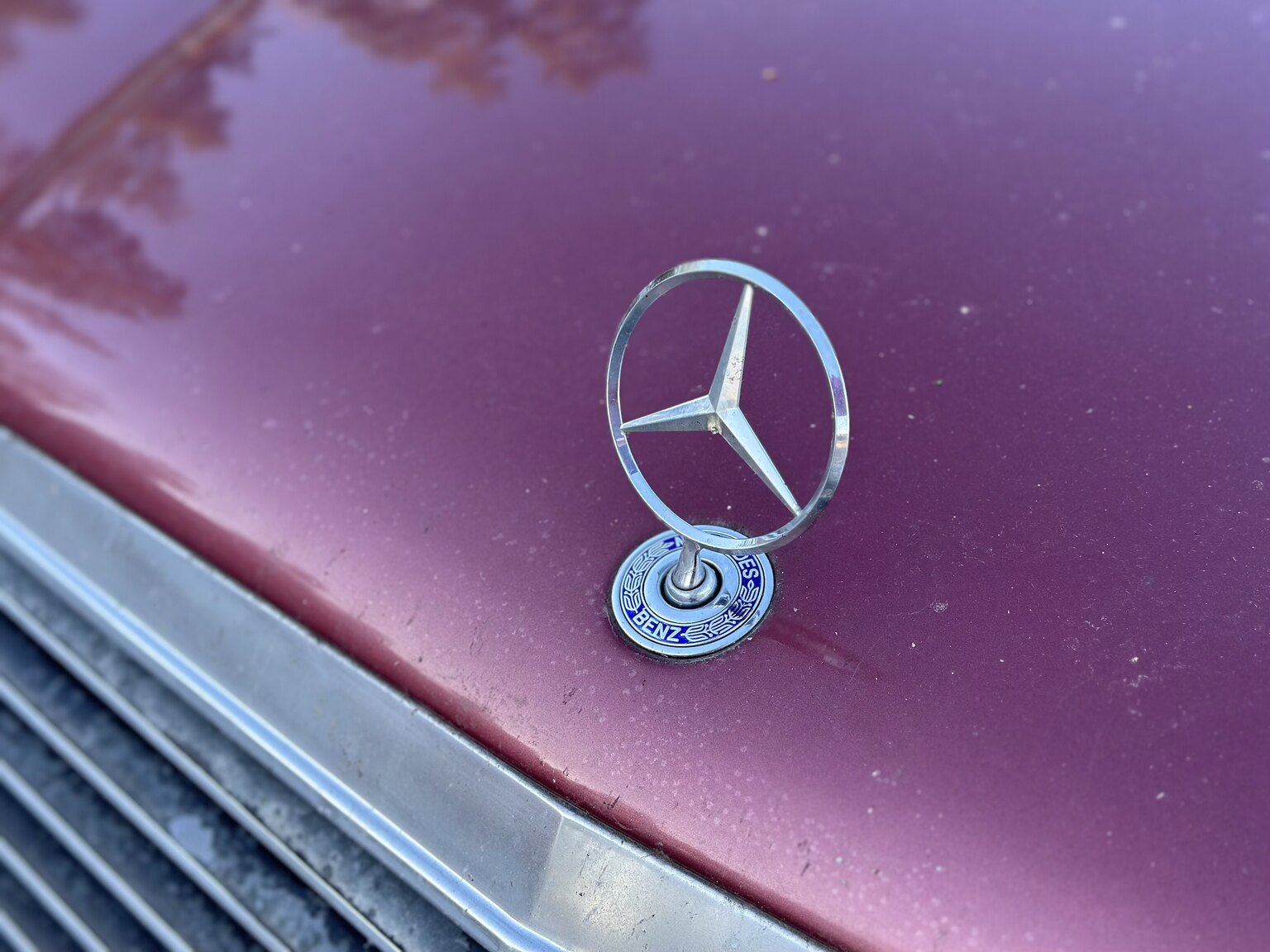 Exterior image of 1992 Mercedes-Benz 300 TE-24