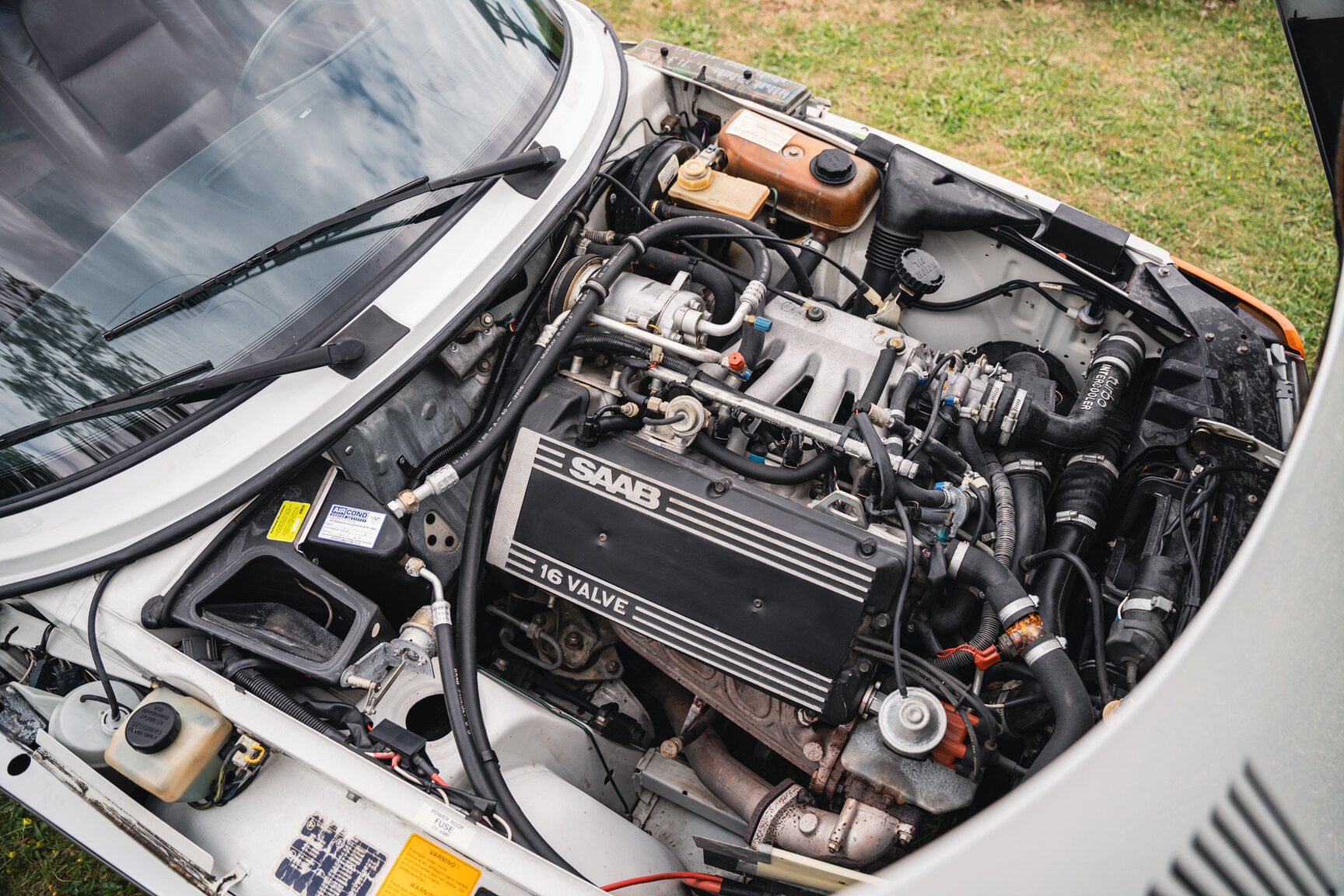 Image of 1987 Saab 900 Turbo Convertible mechanics