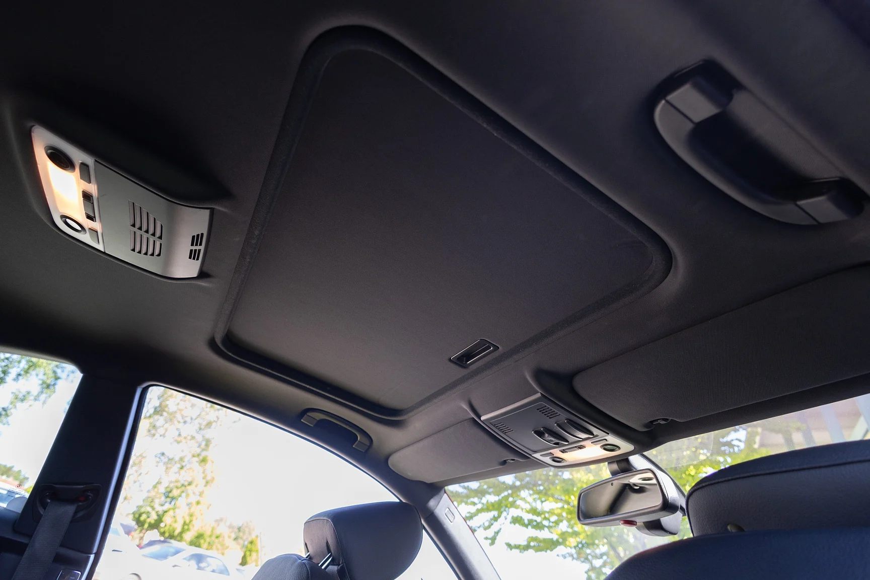 Interior image of 2007 BMW 335i Coupé (56)