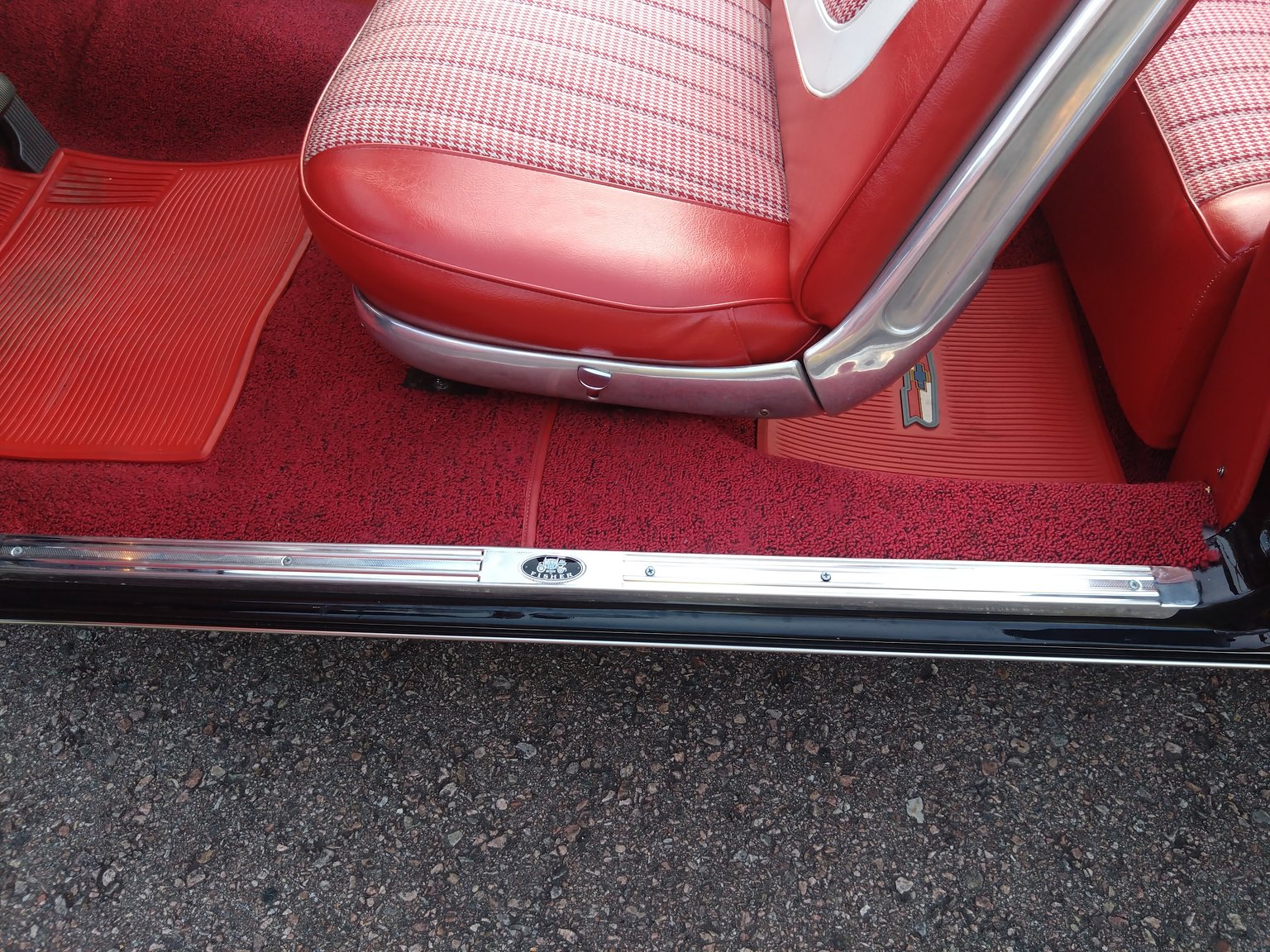 Interior image of 1960 Chevrolet Impala Cabriolet 5.7 V8 Powerglide