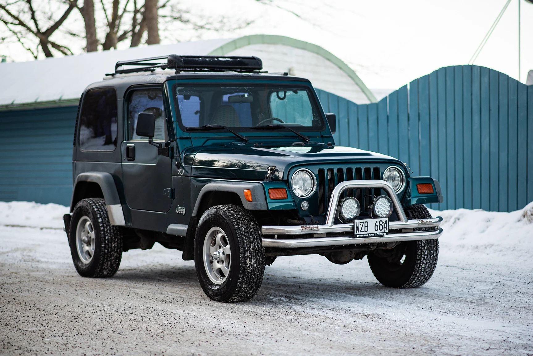 Exterior image of 1997 JEEP Wrangler Hardtop 2.5 AWD (16)