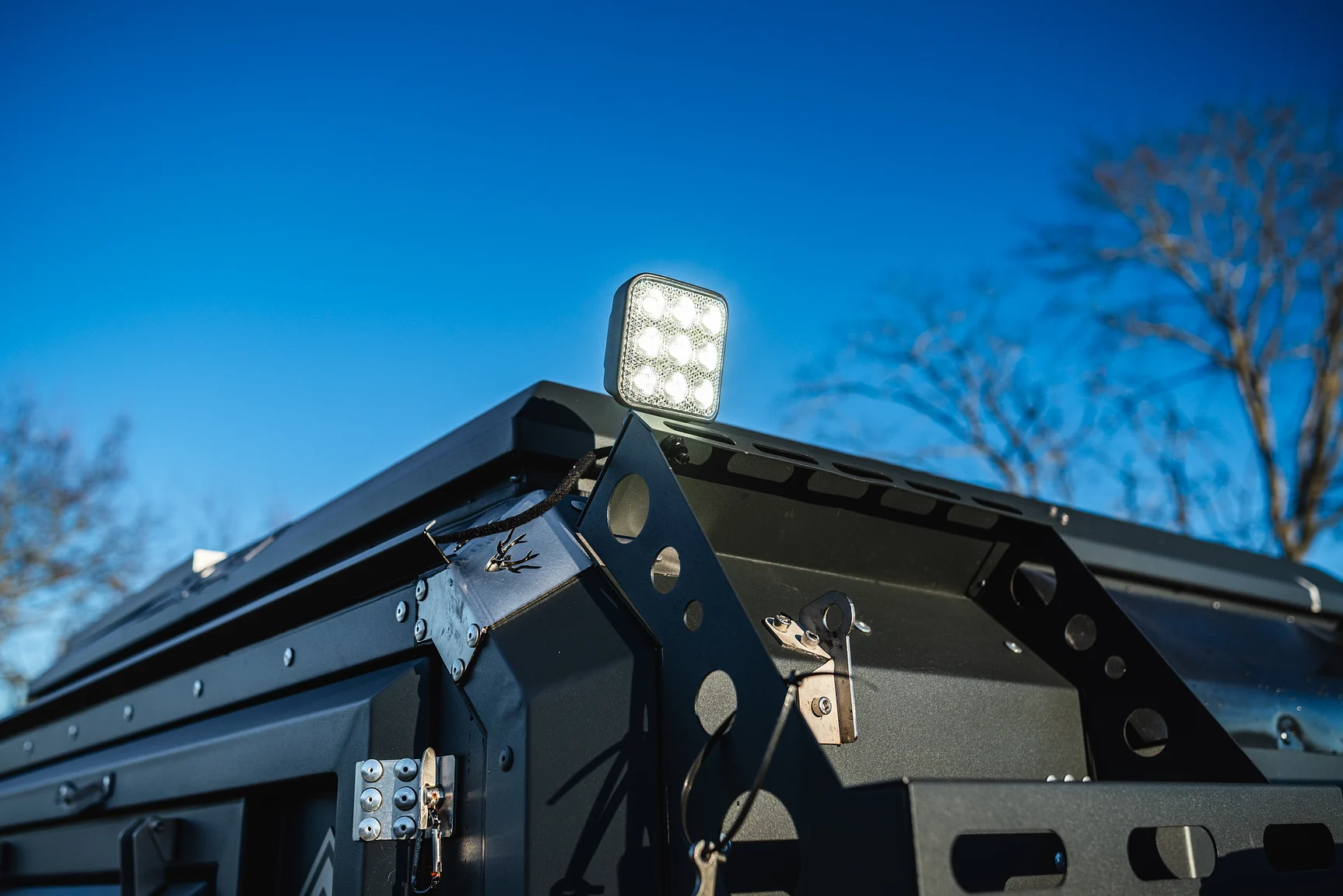 Exterior image of 2020 Northea Camper Expedition Volkswagen Amarok (46)