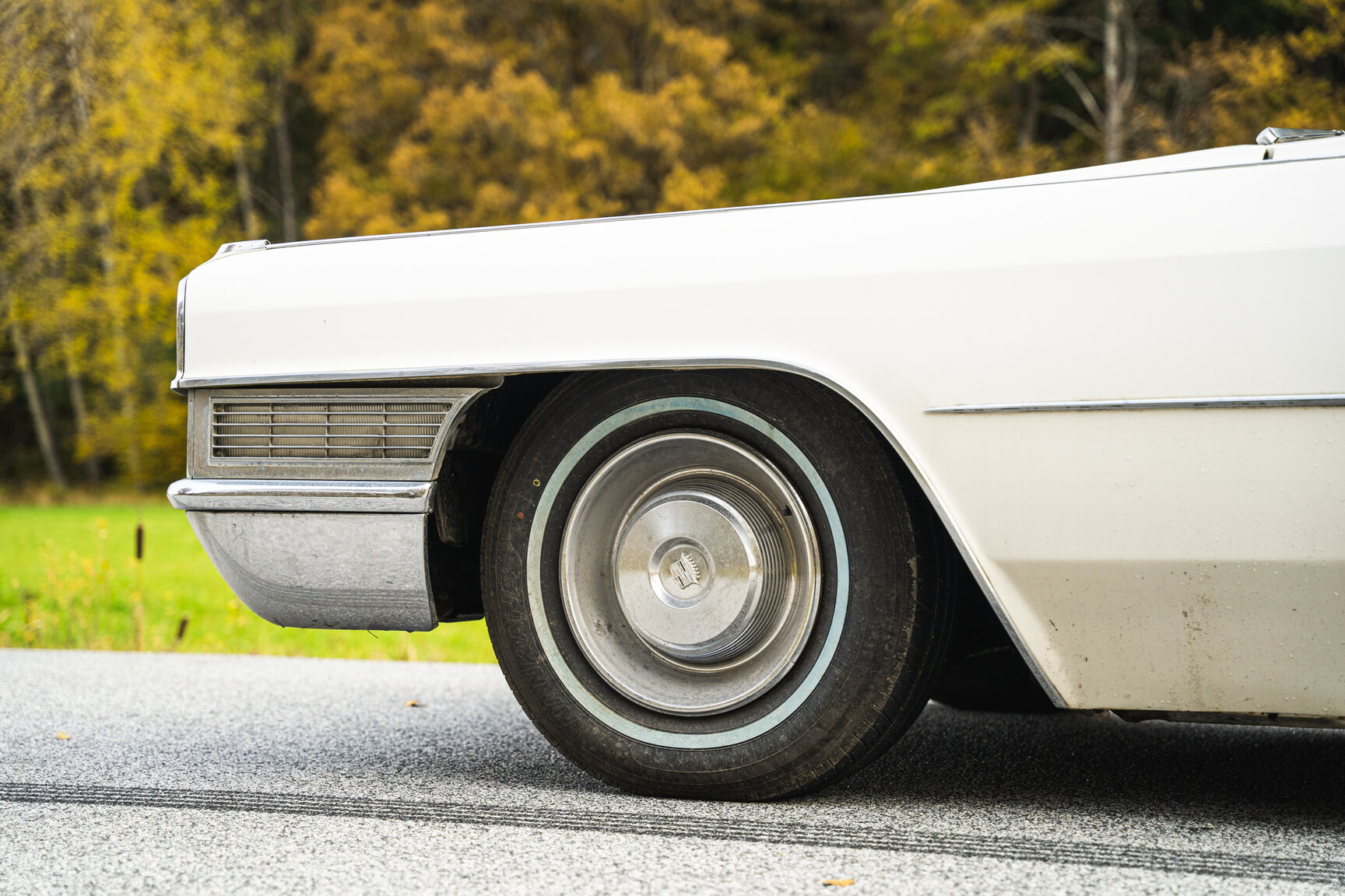Exterior image of 1965 Cadillac De Ville convertible