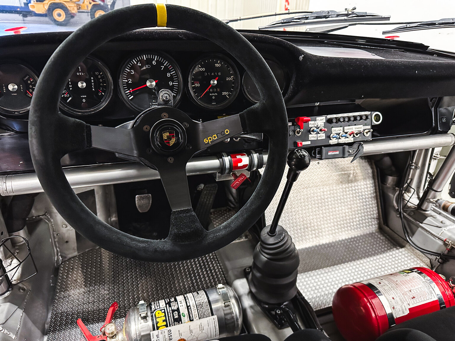 Interiörbild 1971 Porsche 911 RSR Tribute
