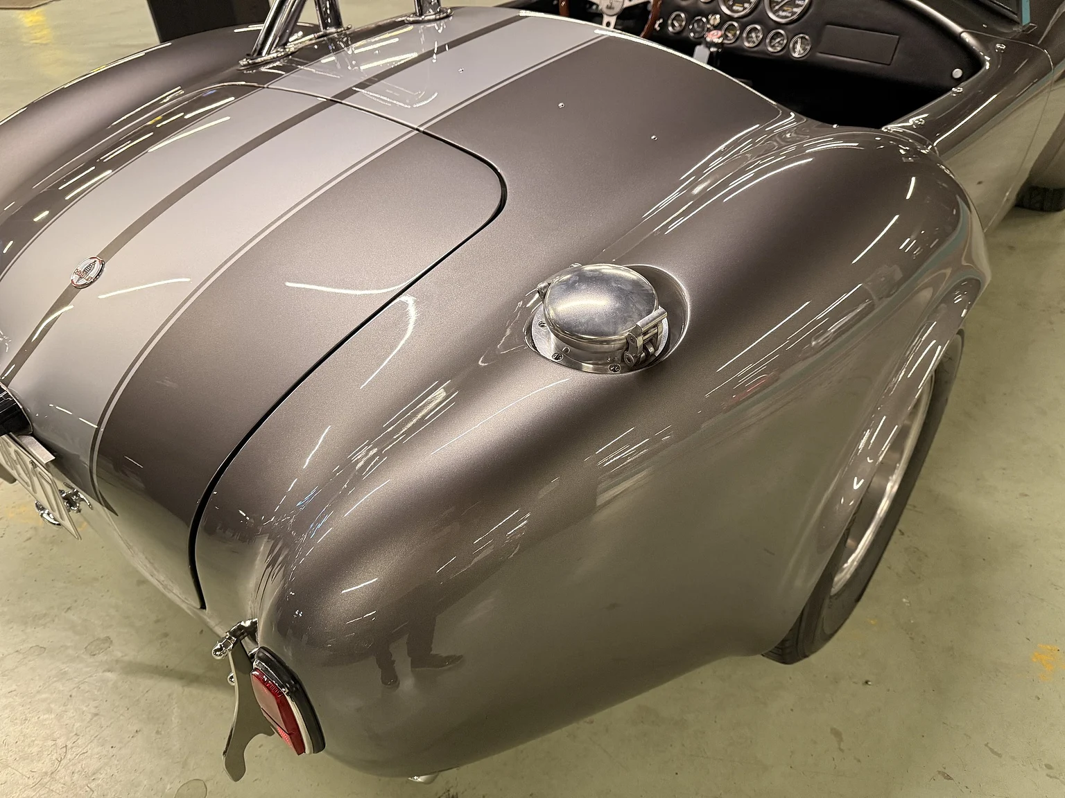 Exteriörbild på 2018 Superformance Cobra (22)