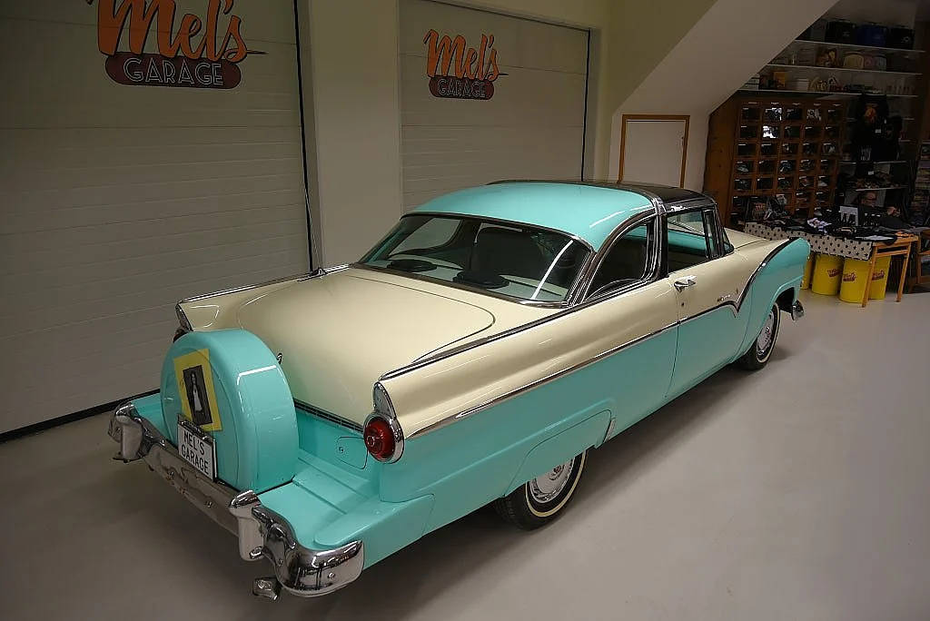 Bild von 1955 Ford Fairlane (75)