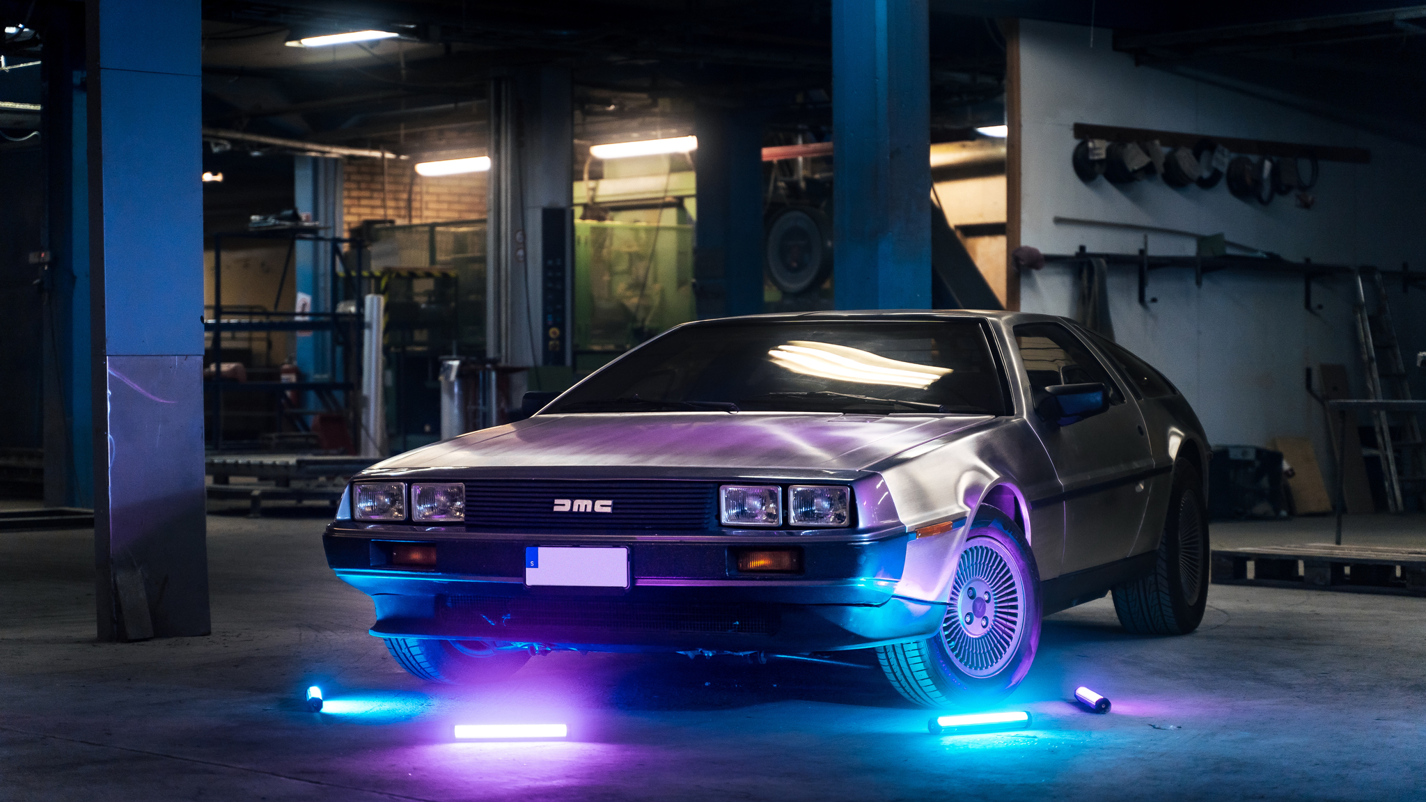 Aussenfoto 1981 DMC DeLorean 