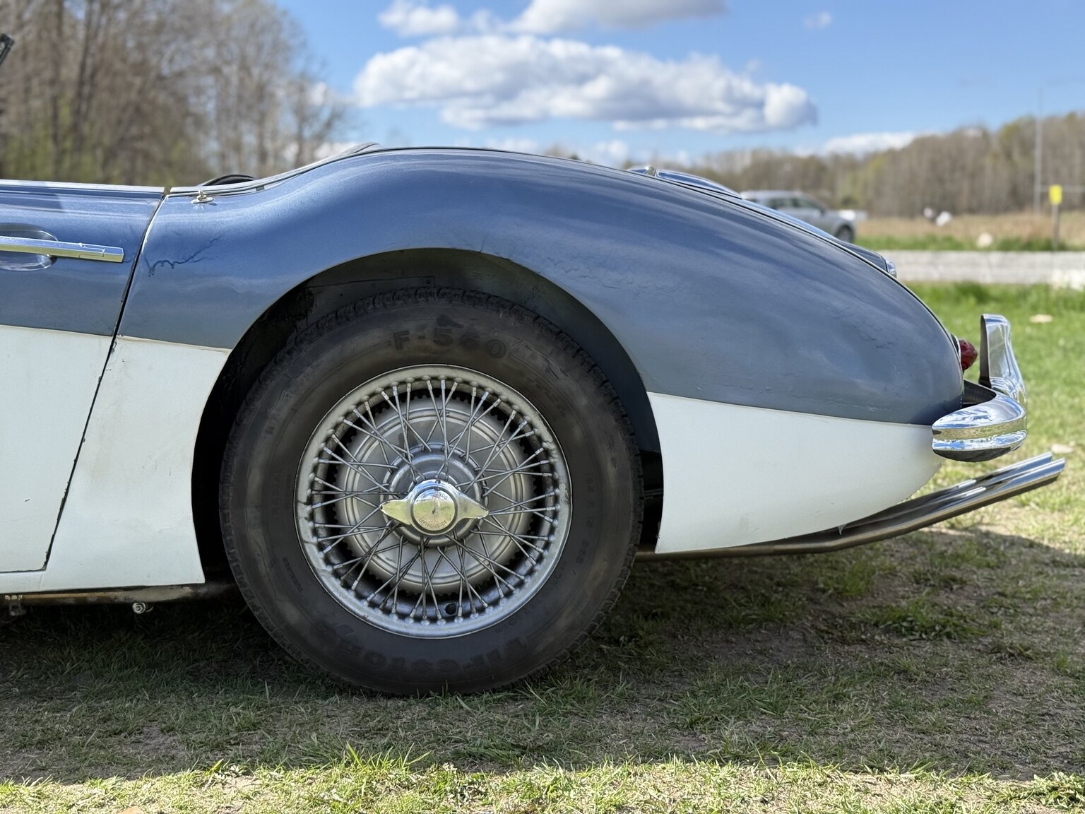 Exteriörbild på 1958 Austin-Healey 100-6