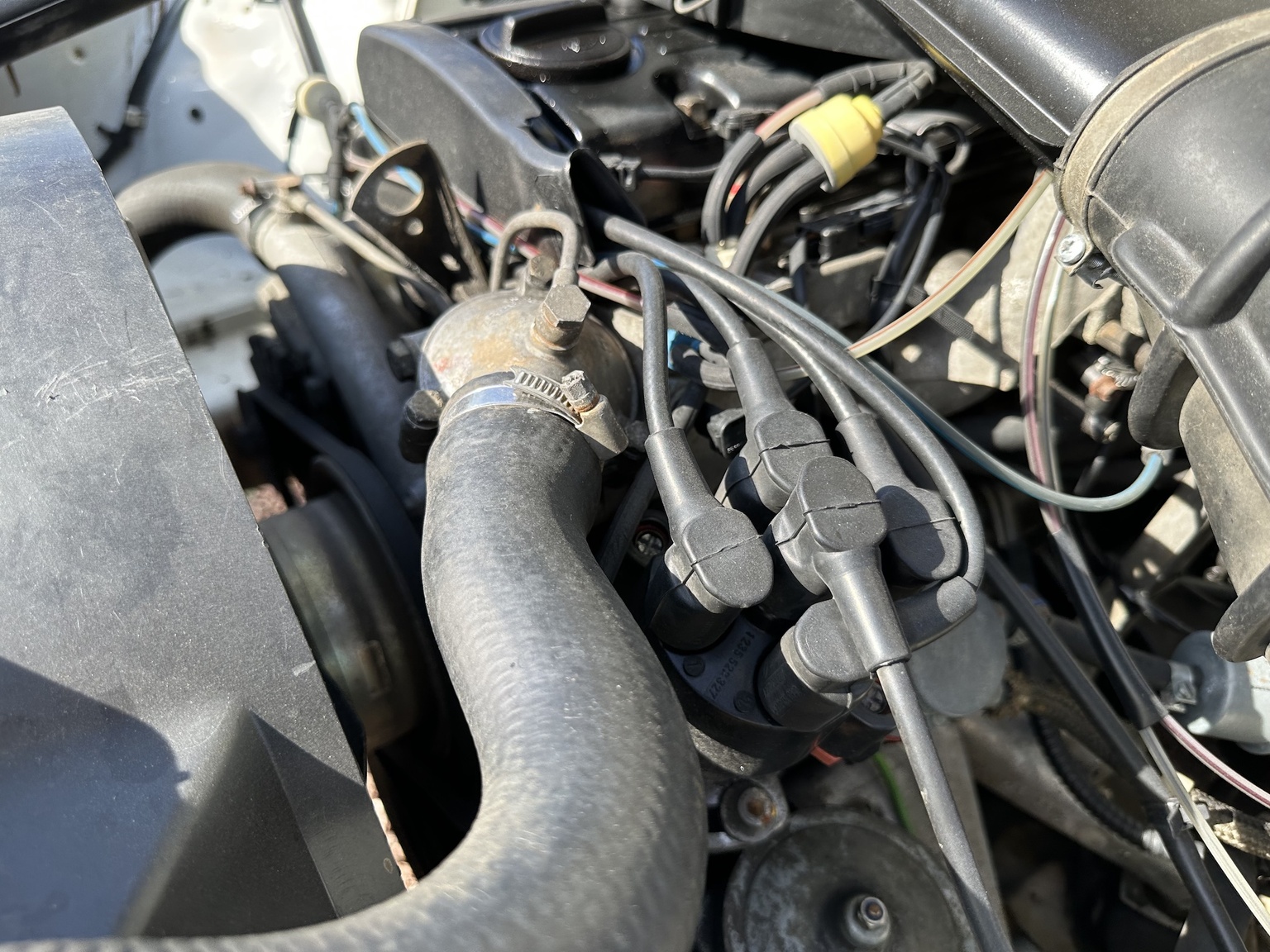 Image of 1985 Mercedes-Benz 200 mechanics