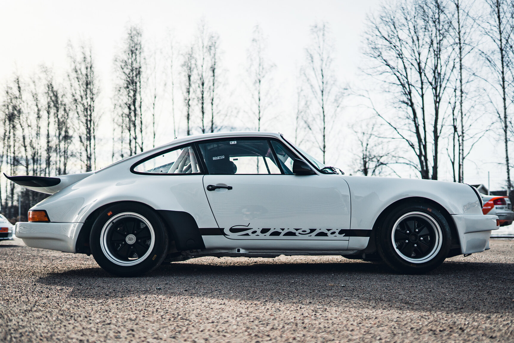 Exteriörbild på 1977 Porsche 911 RSR Rallycar