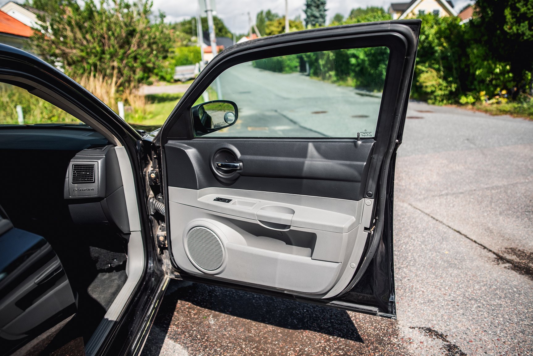 Interior image of 2007 Dodge Charger 5.7 V8 HEMI 