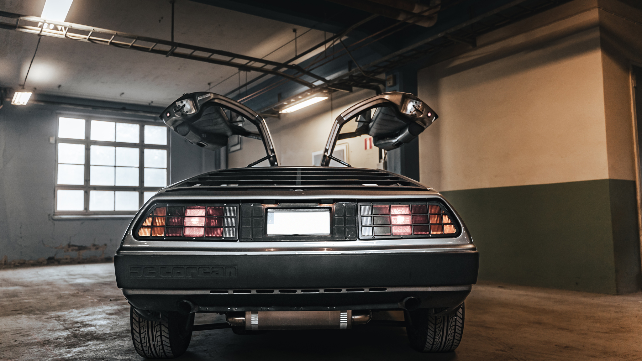 Aussenfoto 1981 DMC DeLorean 