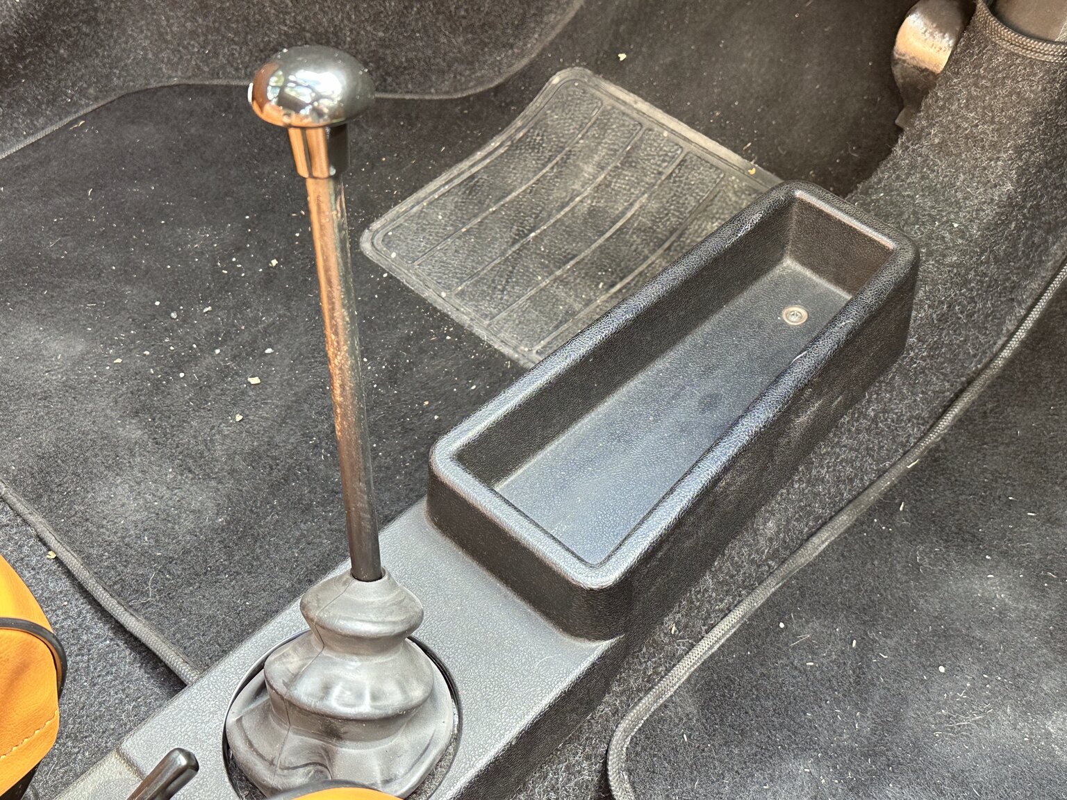 Interior image of 1971 Fiat 500 L (37)