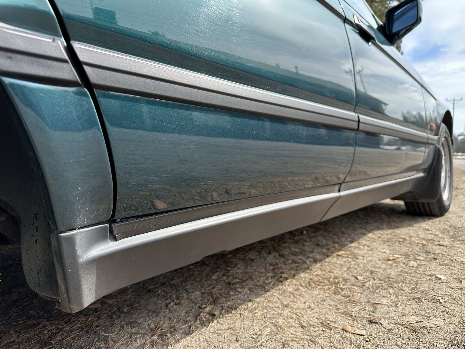 Exterior image of 1992 BMW 740iA