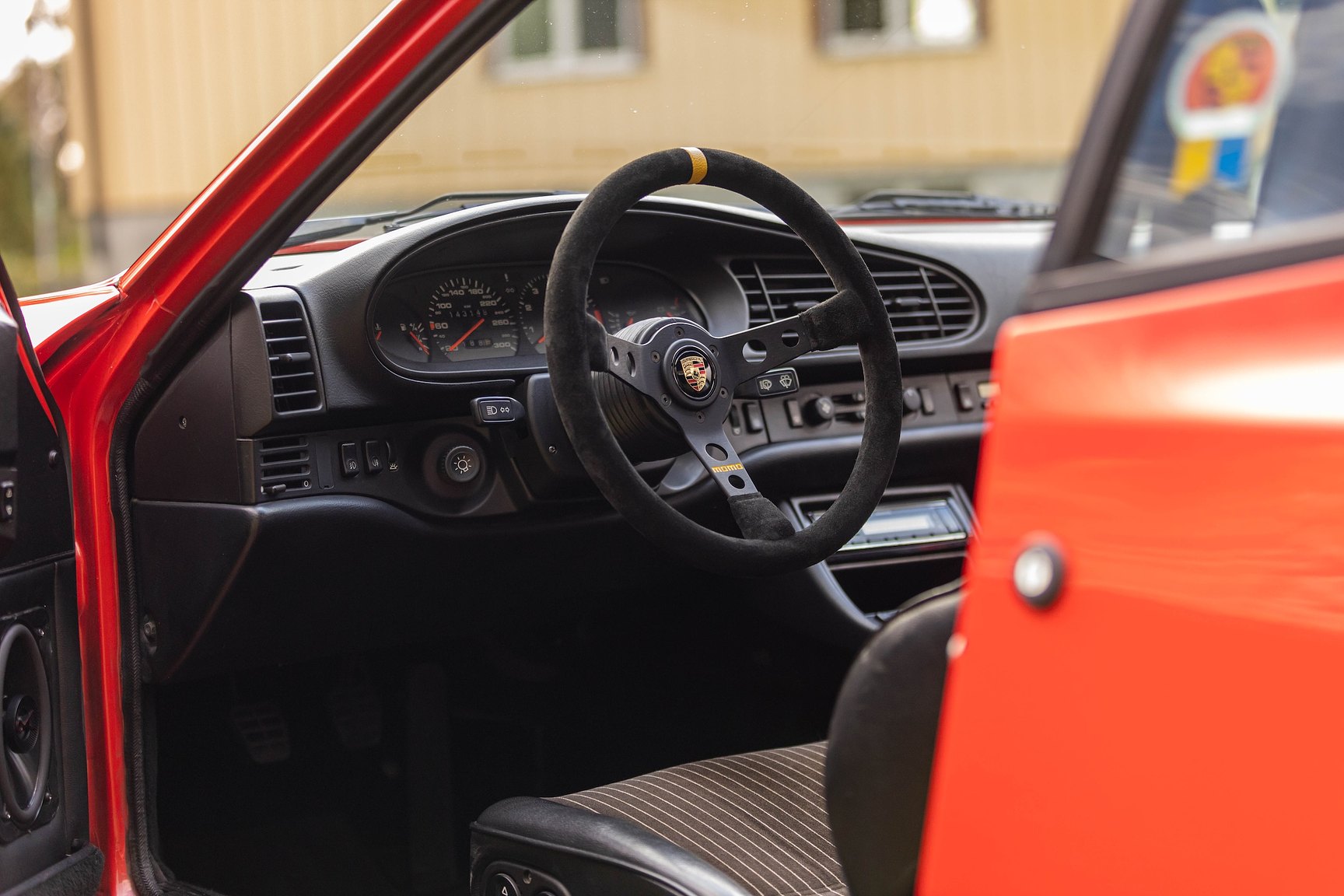 Interiörbild 1988 Porsche 944 Turbo