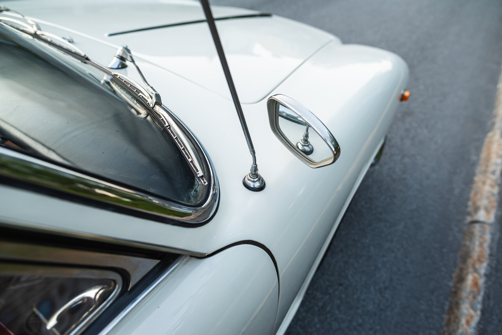 Exterior image of 1964 Lancia Flavia Vignale  