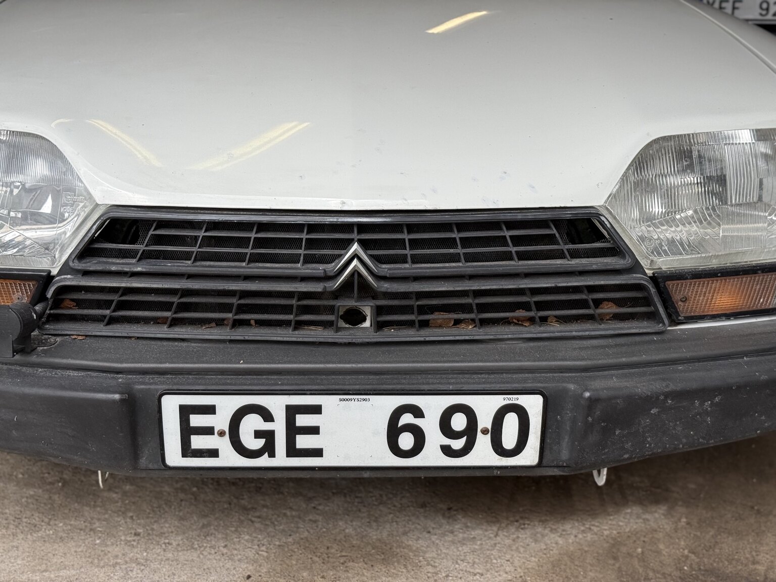 Exterior image of 1984 Citroën GSA Break