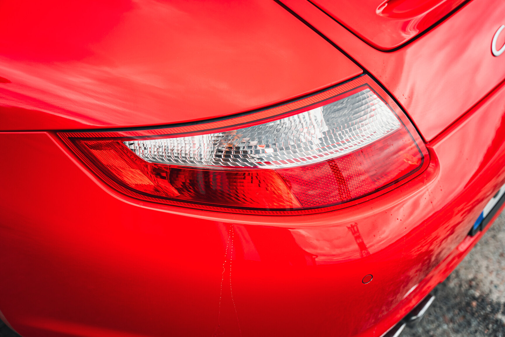 Exteriörbild på 2007 Porsche Carrera 4S Cabriolet