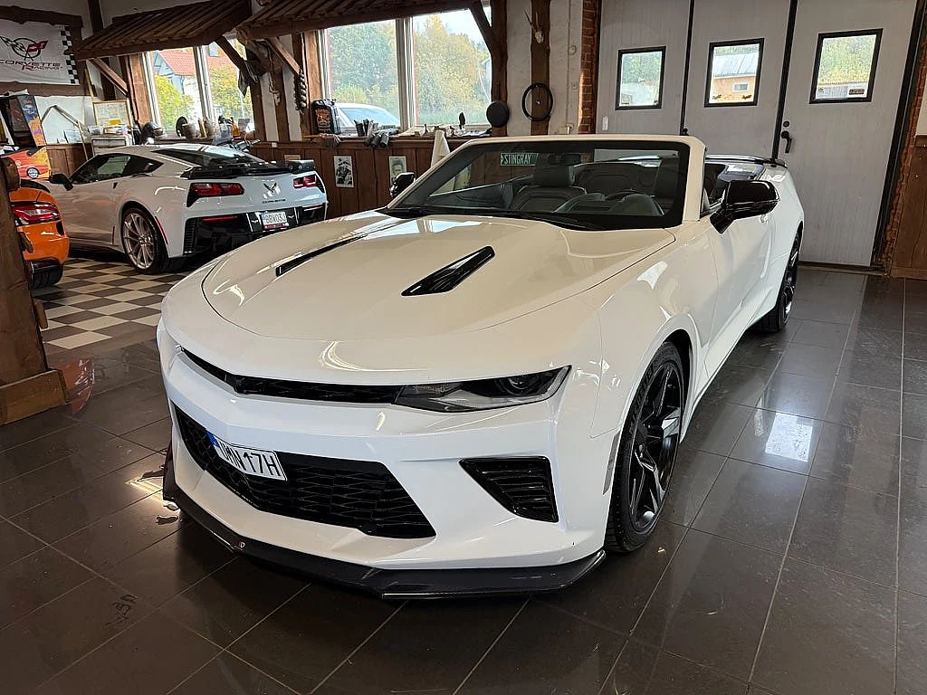 Bild von 2018 Chevrolet Camaro (12)
