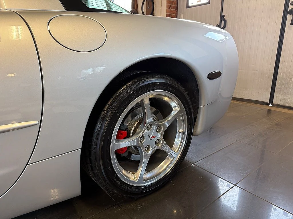 Bild von 2001 Chevrolet Corvette (9)
